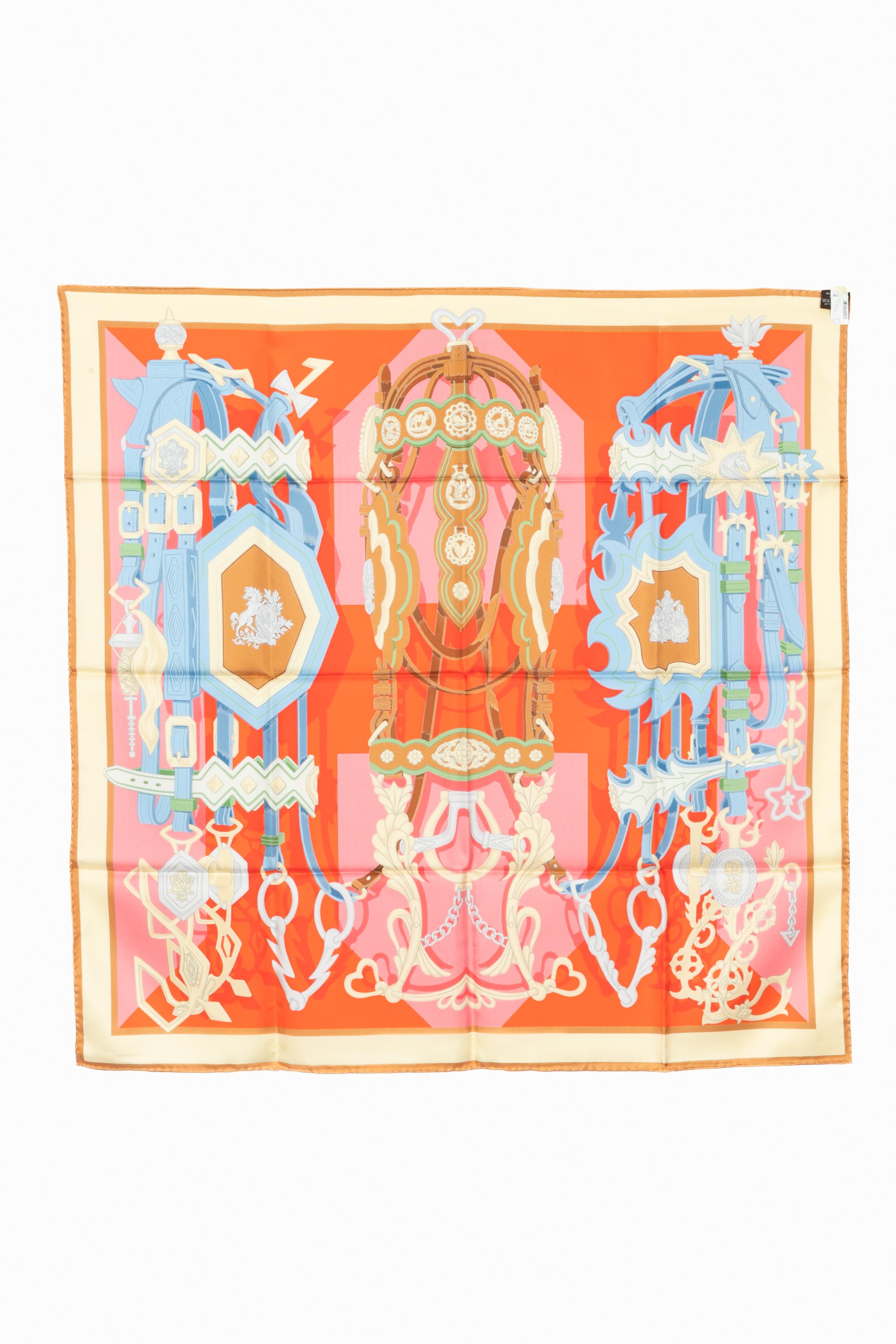 Hermès foulard / scarf 'Bridles and destiny' In condizioni ottime in vendita a SAINT-OUEN-SUR-SEINE, FR