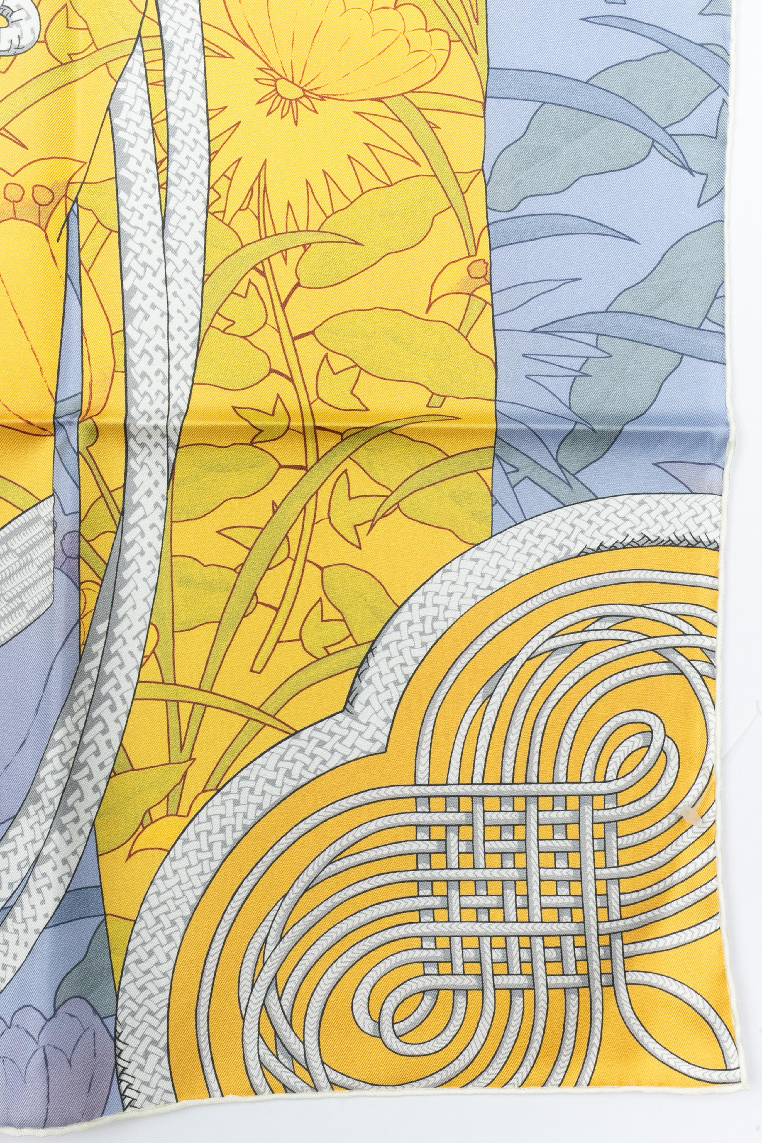 Hermès foulard / scarf 'flower brandenburgs' dual-sided en venta 1