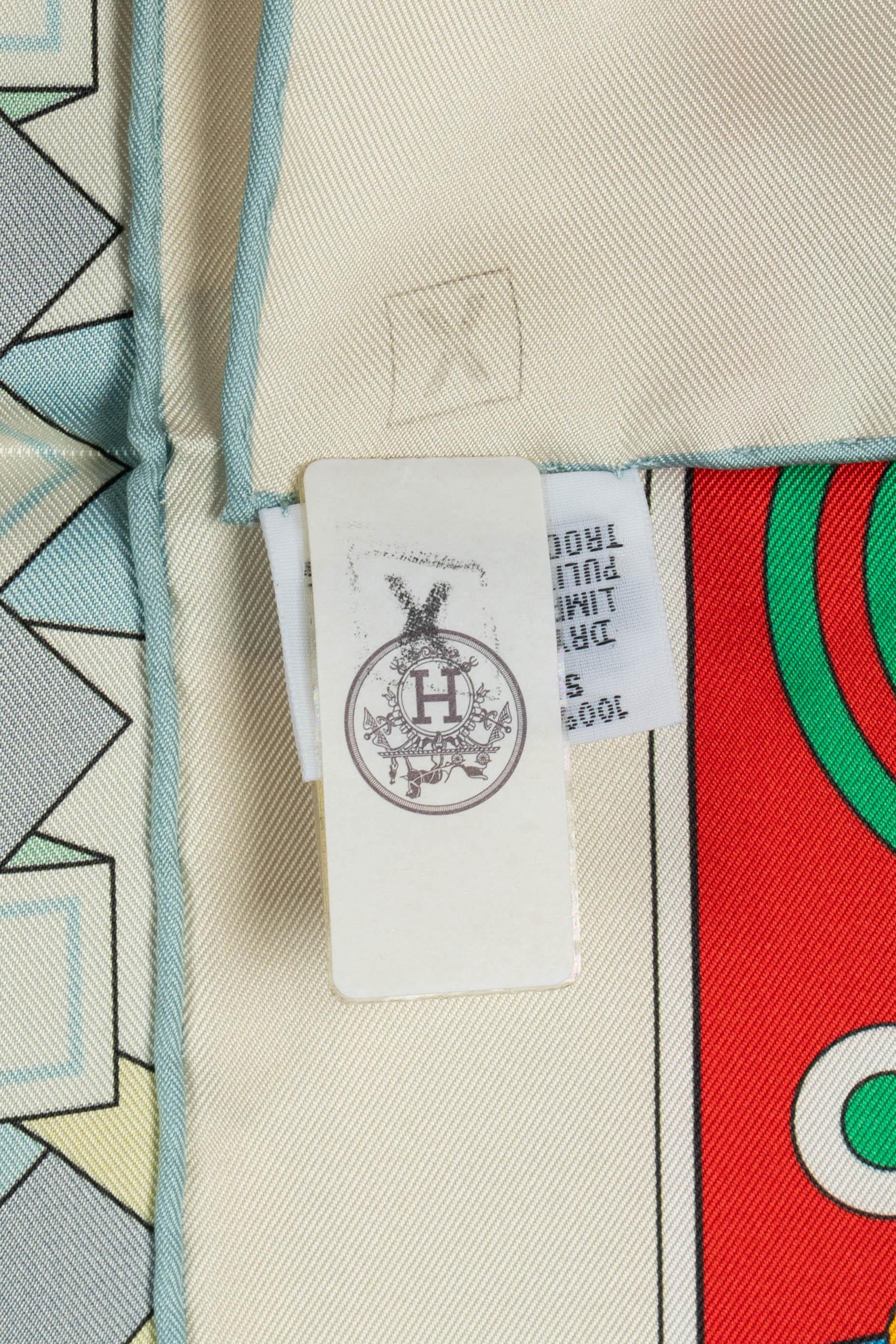 Hermès foulard / scarf 'from sunshade to battles' 3