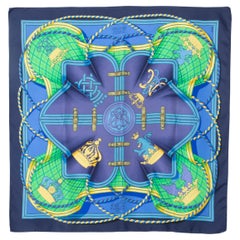 Hermès foulard / scarf 
Grande tenue
