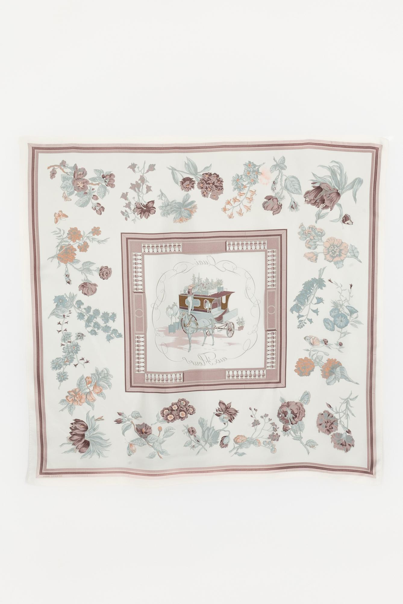 Hermès foulard / scarf 'Quai aux fleurs' en vente 1