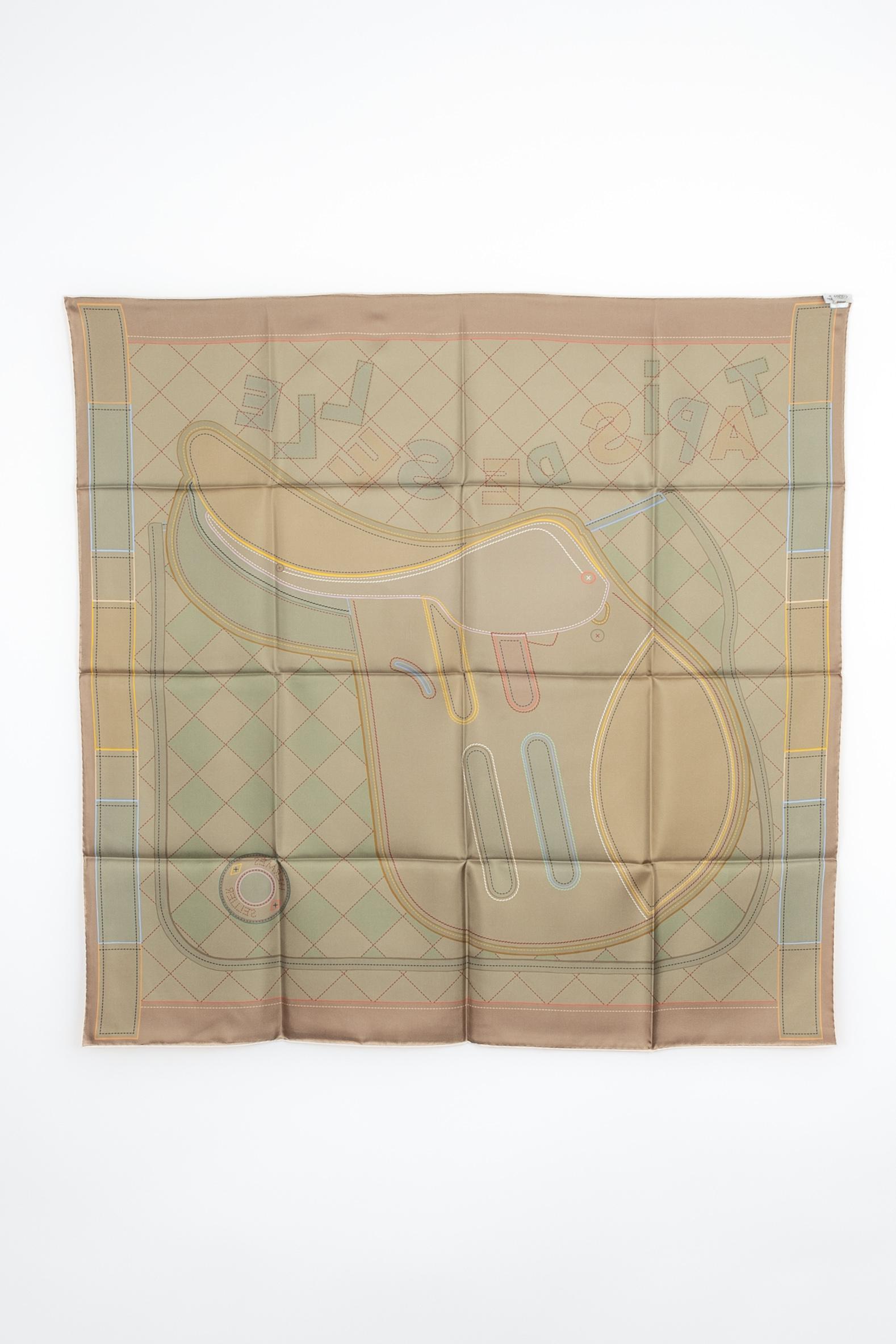 Donna Foulard / sciarpa Hermès in tela di sella in vendita