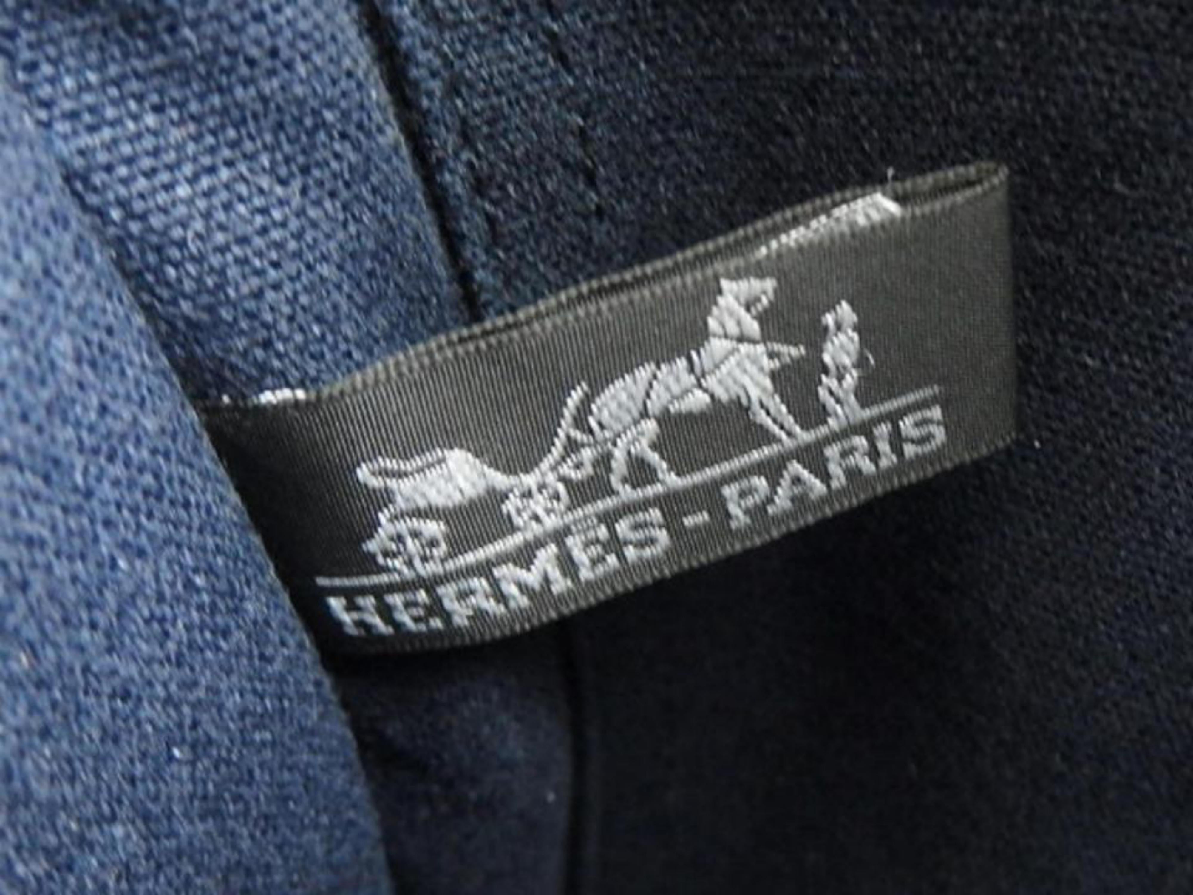 Hermès Fourre Tout 226791 Navy Canvas Tote In Good Condition For Sale In Forest Hills, NY