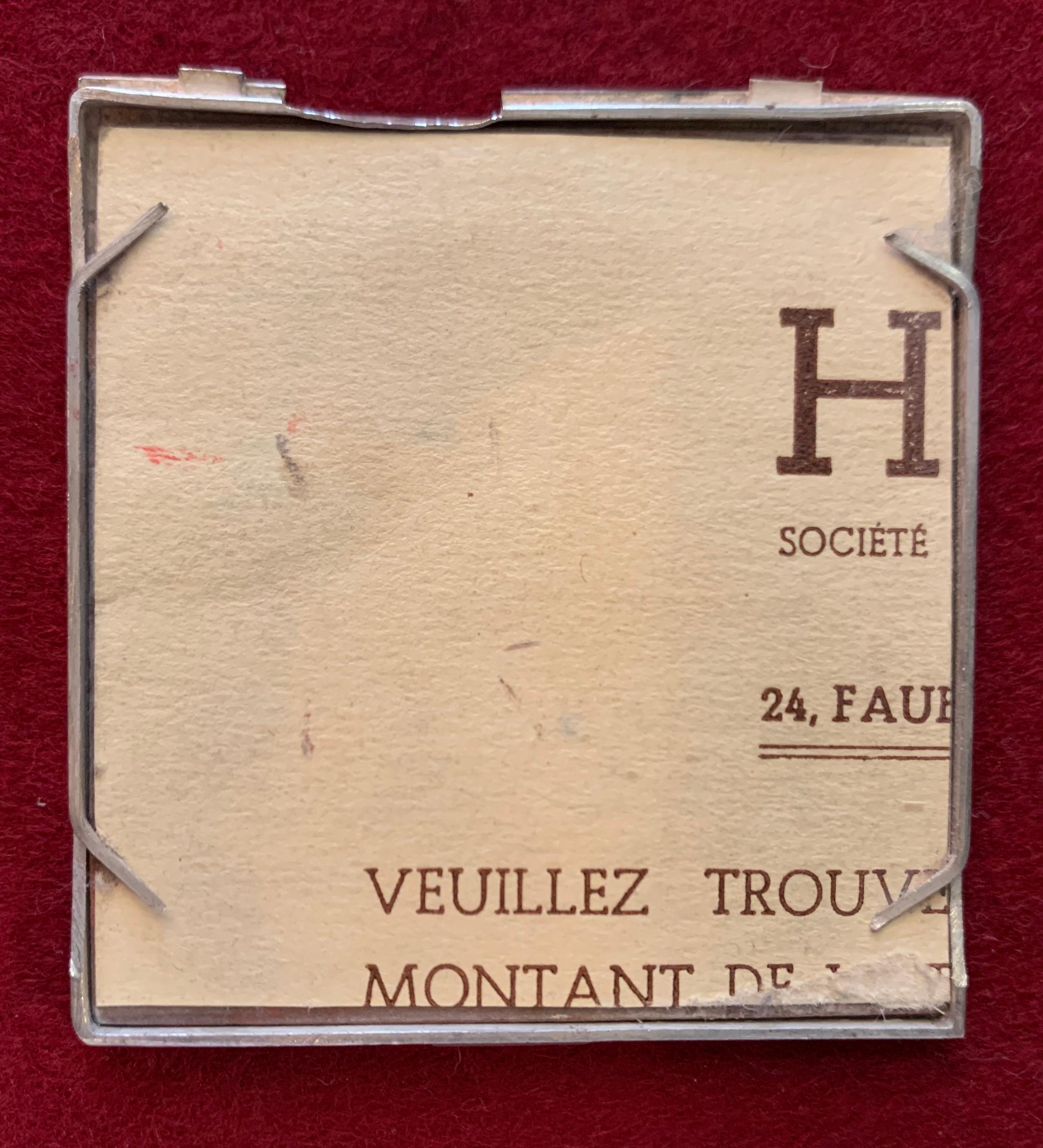 Boîte à poudre avec rouge à lèvres Hermès French Art Deco Silver and 18-Karat Gold en vente 2