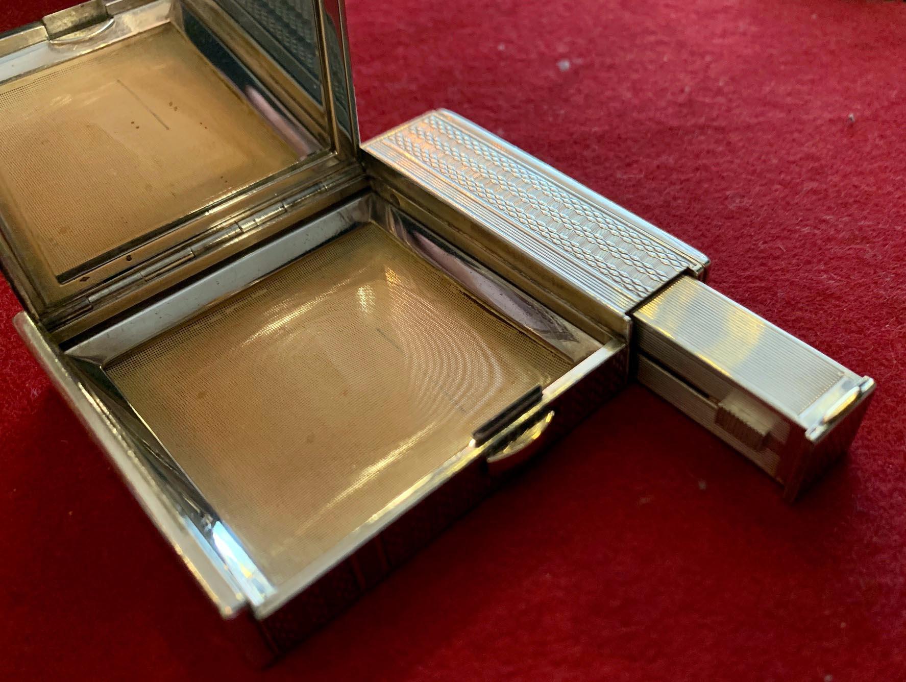 Hermès Französisch Art Deco Silber und 18-Karat Gold Puderdose mit Lippenstift im Angebot 3