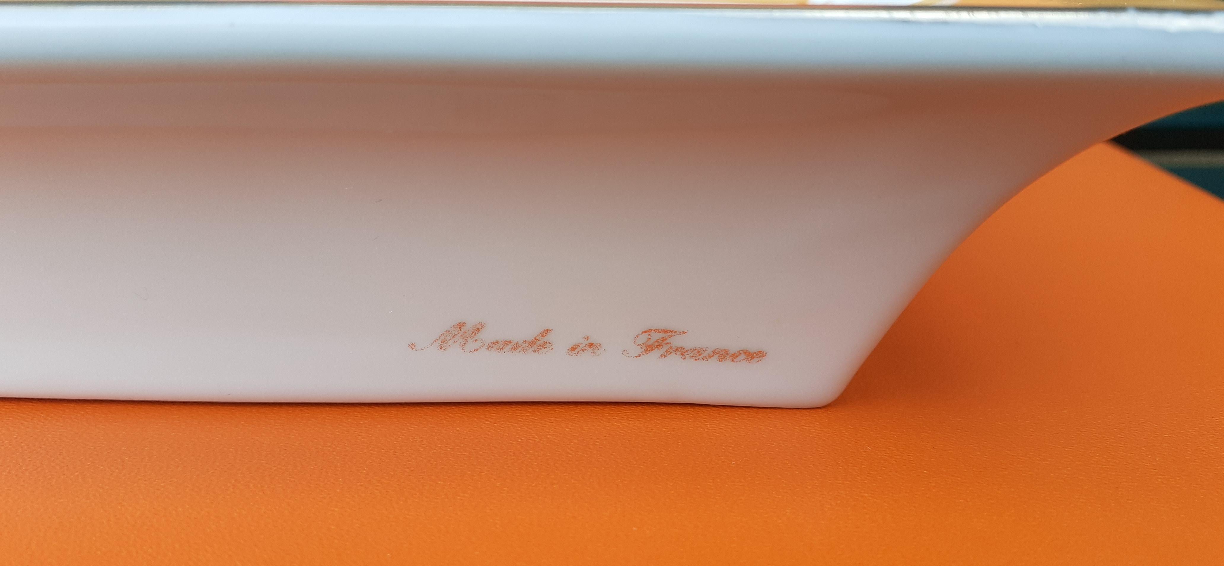 Hermès French Limoges Porcelain Ashtray Change Tray Dogs 1