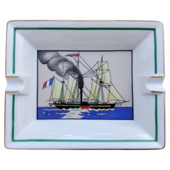 Hermès Frigate Sailing Ship Cigar Ashtray Change Tray Porcelain Gold