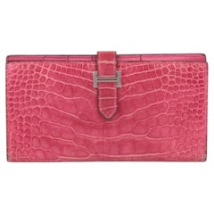 Hermès Fuchsia Alligator Leather Bearn Bi-Fold Wallet