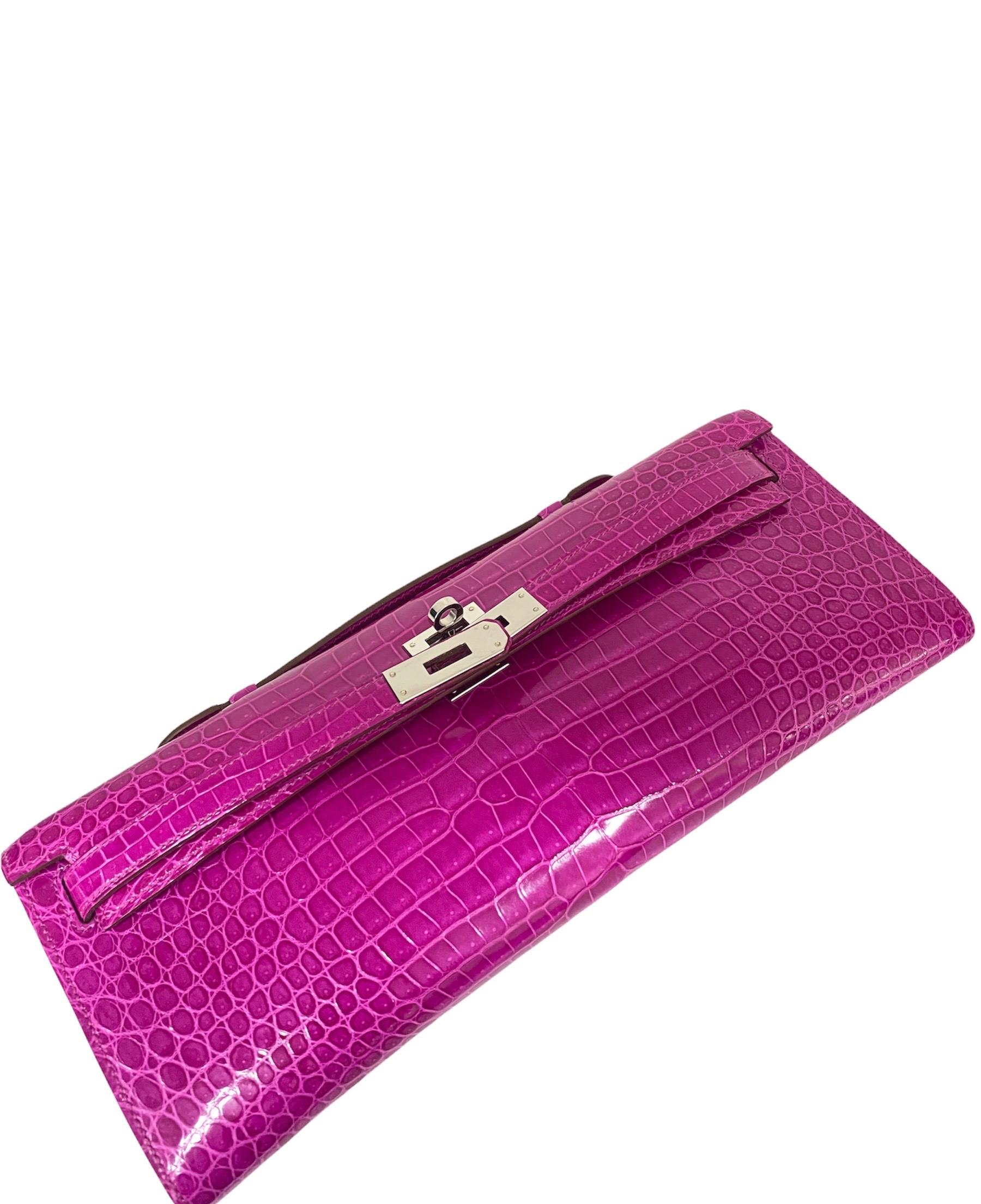 Pochette Kelly Cut in pelle fucsia di Hermès 2