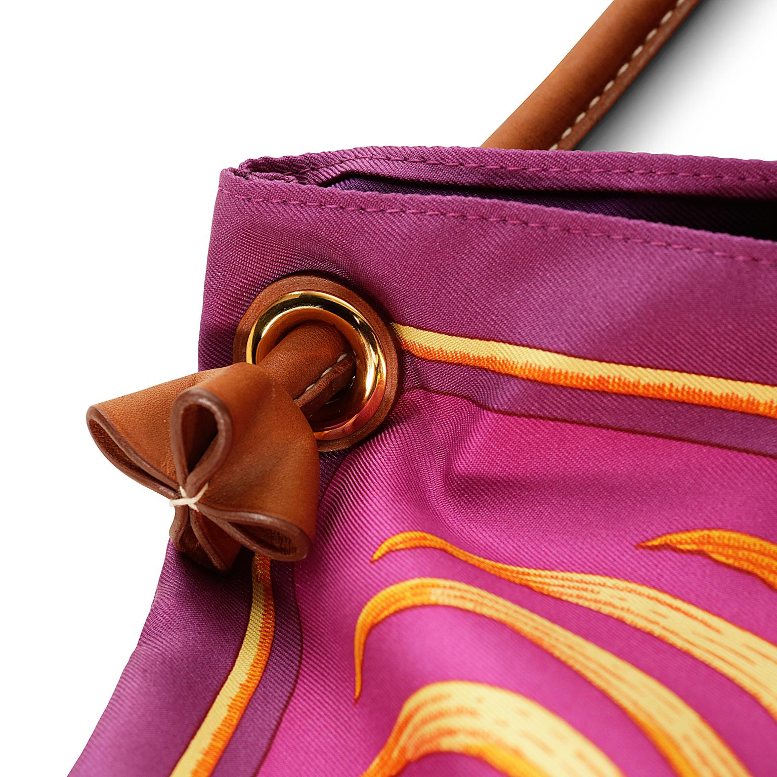 Hermès Fuchsia Silk City Tiger Royal Shoulder Bag  4