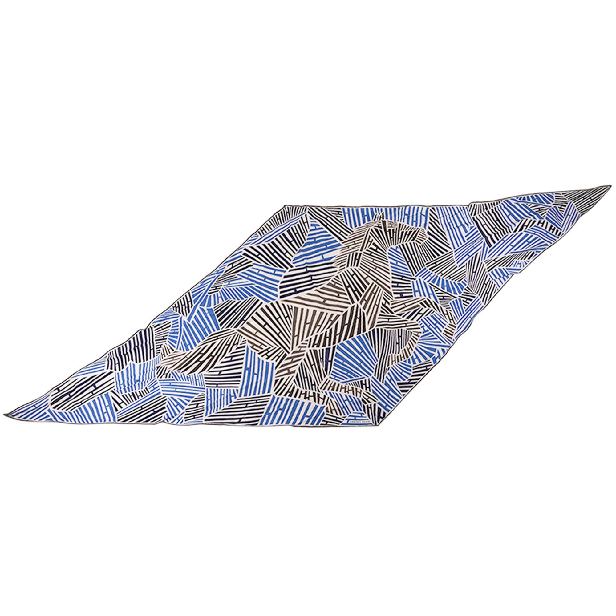 Hermes Galop'H Losange Triangle Scarf Naturel Blue Etoupe Cashmere and Silk For Sale 3