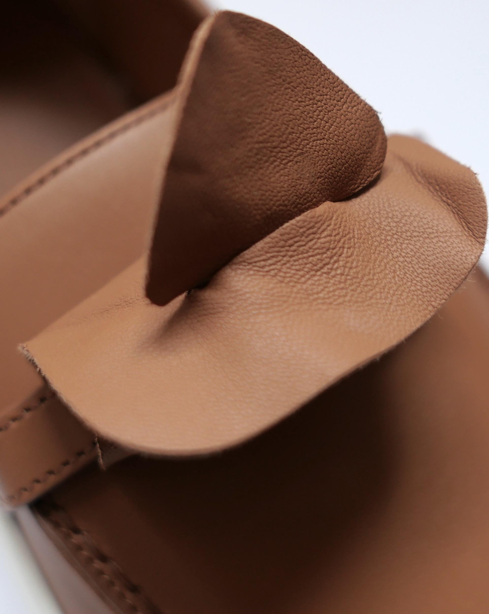 Hermes Game Loafers Naturel Tan Leather im Angebot 9