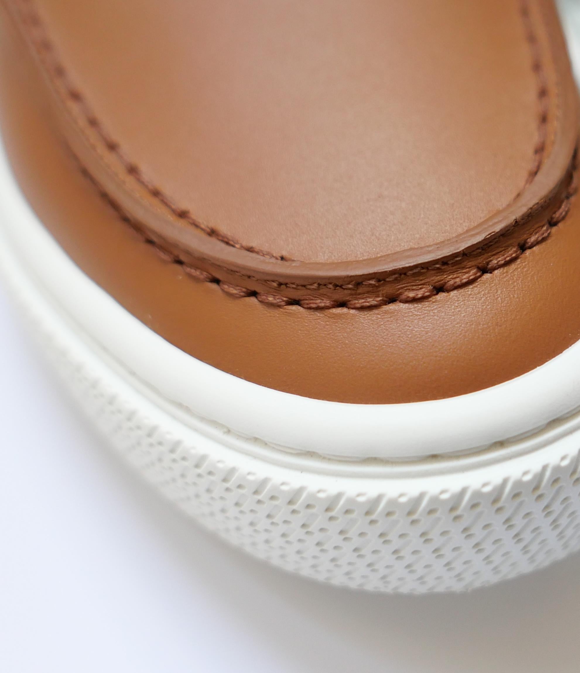 Hermes Game Loafers Naturel Tan Leather (Braun) im Angebot