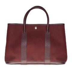 HERMES Garden Party 36 Tote aus burgunderrotem Canvas und braunem Leder