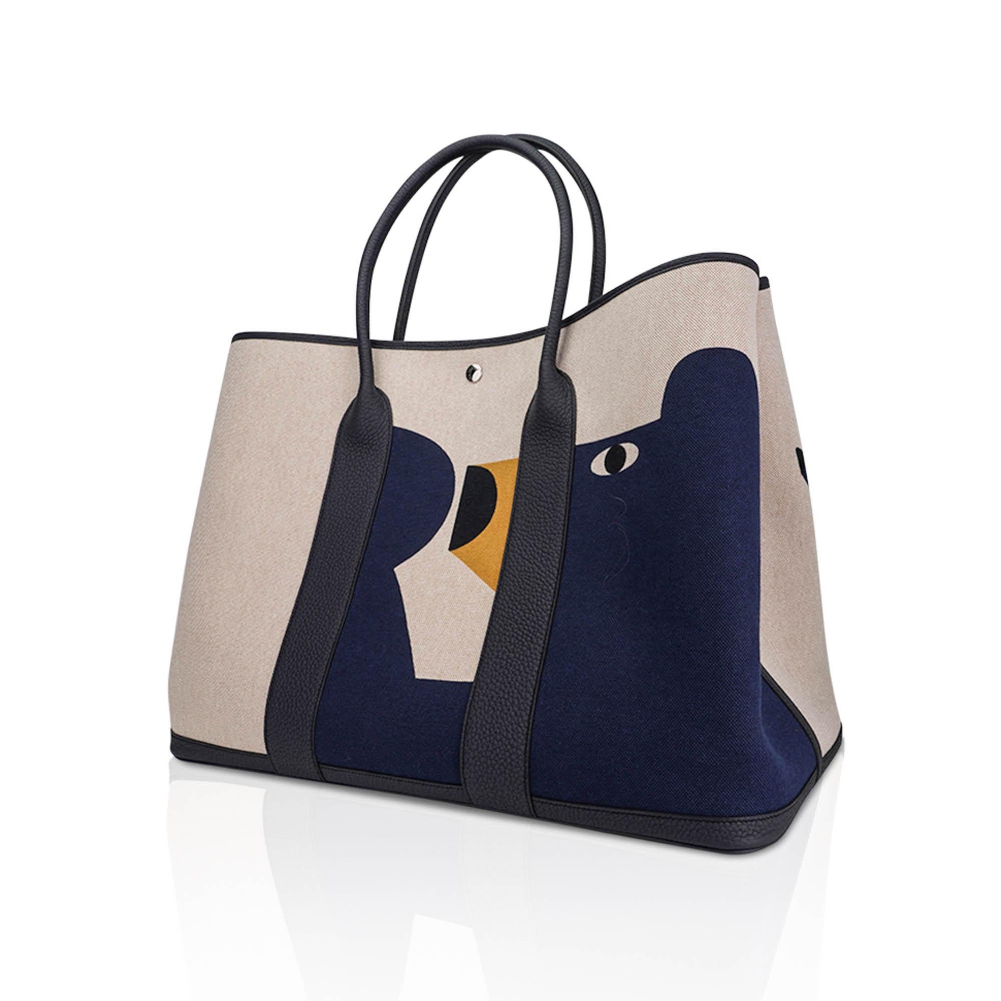 Hermes Garden Party 49 Voyage Bag Ecru Beige Navy and Indigo In New Condition For Sale In Miami, FL