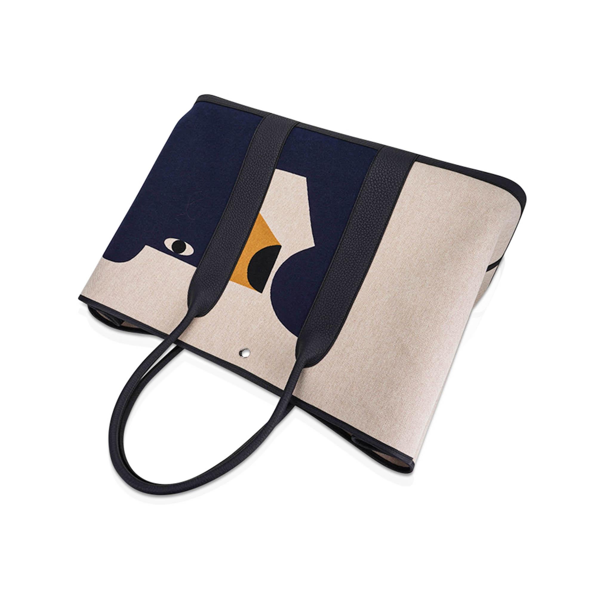 Hermes Garden Party 49 Voyage Bag Ecru Beige Navy and Indigo For Sale 4