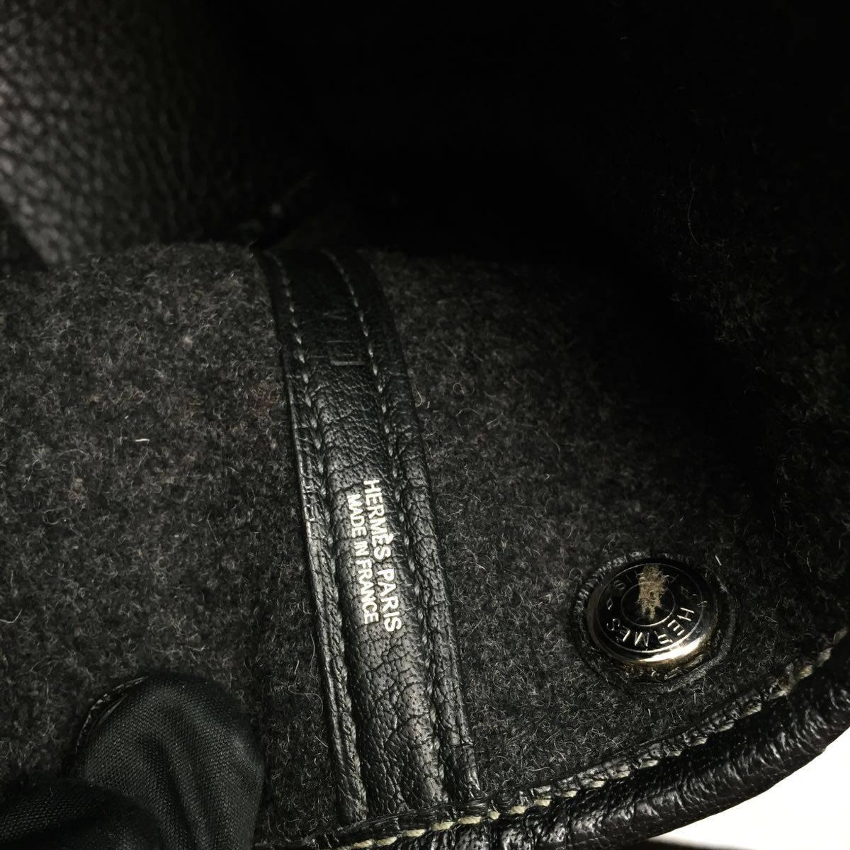 Hermes Garden Party Grey Felt and Leather 30 With Shoulder Strap, 2011 In Good Condition In Milan, IT