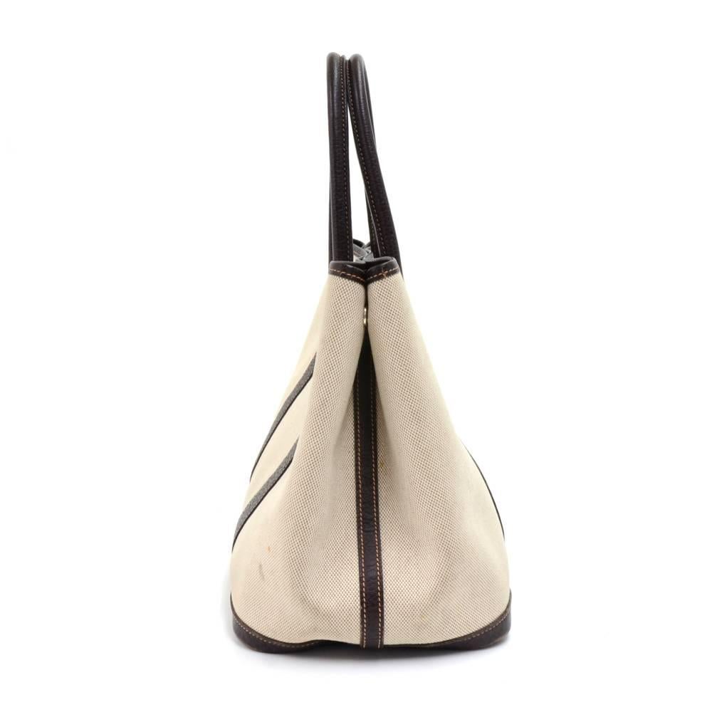 Women's Hermes Garden Party PM Chocolate Brown Leather Beige Canvas Hand Bag For Sale