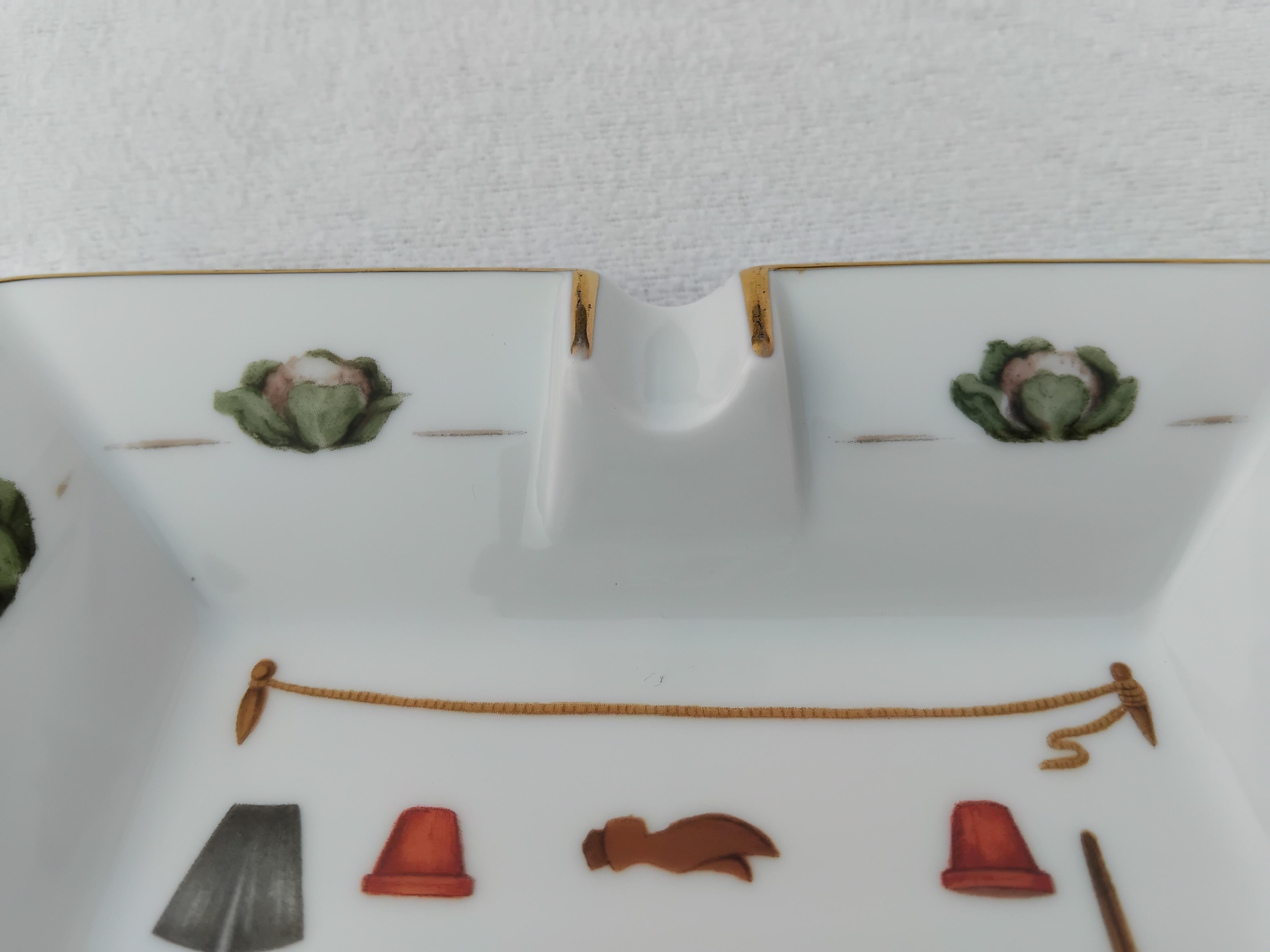 Hermès Gardener Cigar Ashtray Change Tray Porcelain Gold Vegetable Garden For Sale 5
