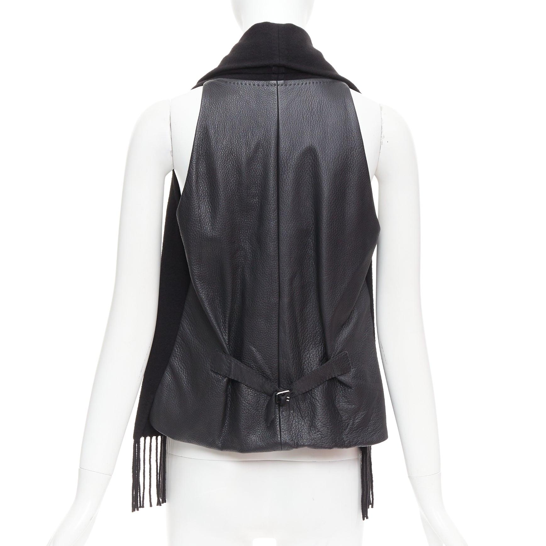 HERMES Gaultier Vintage 100% Kaschmir schwarze strukturierte Lederweste mit strukturiertem Lederrücken (Schwarz) im Angebot
