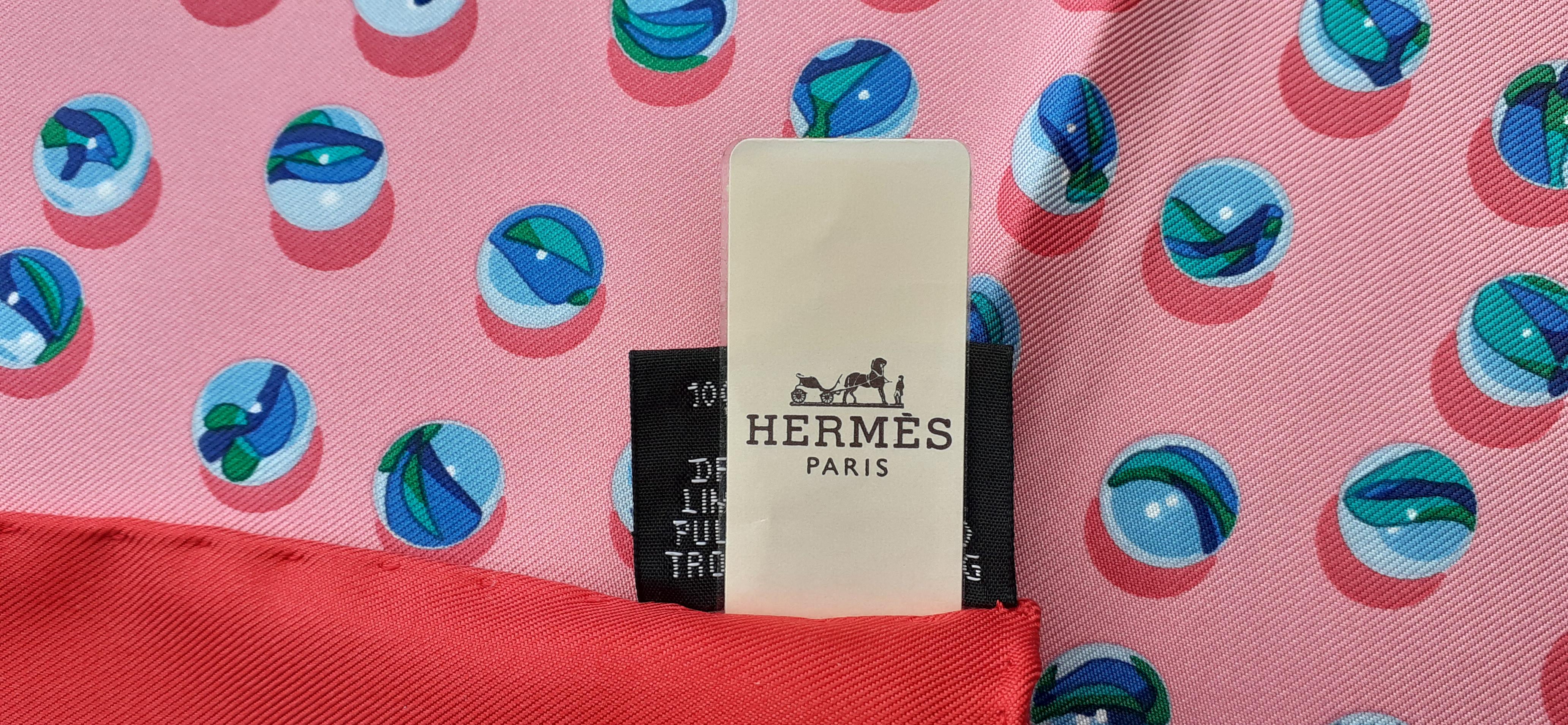 Hermès Gavroche Small Silk Scarf Pocket Square Jeu de Billes Marbles 42 cm For Sale 2