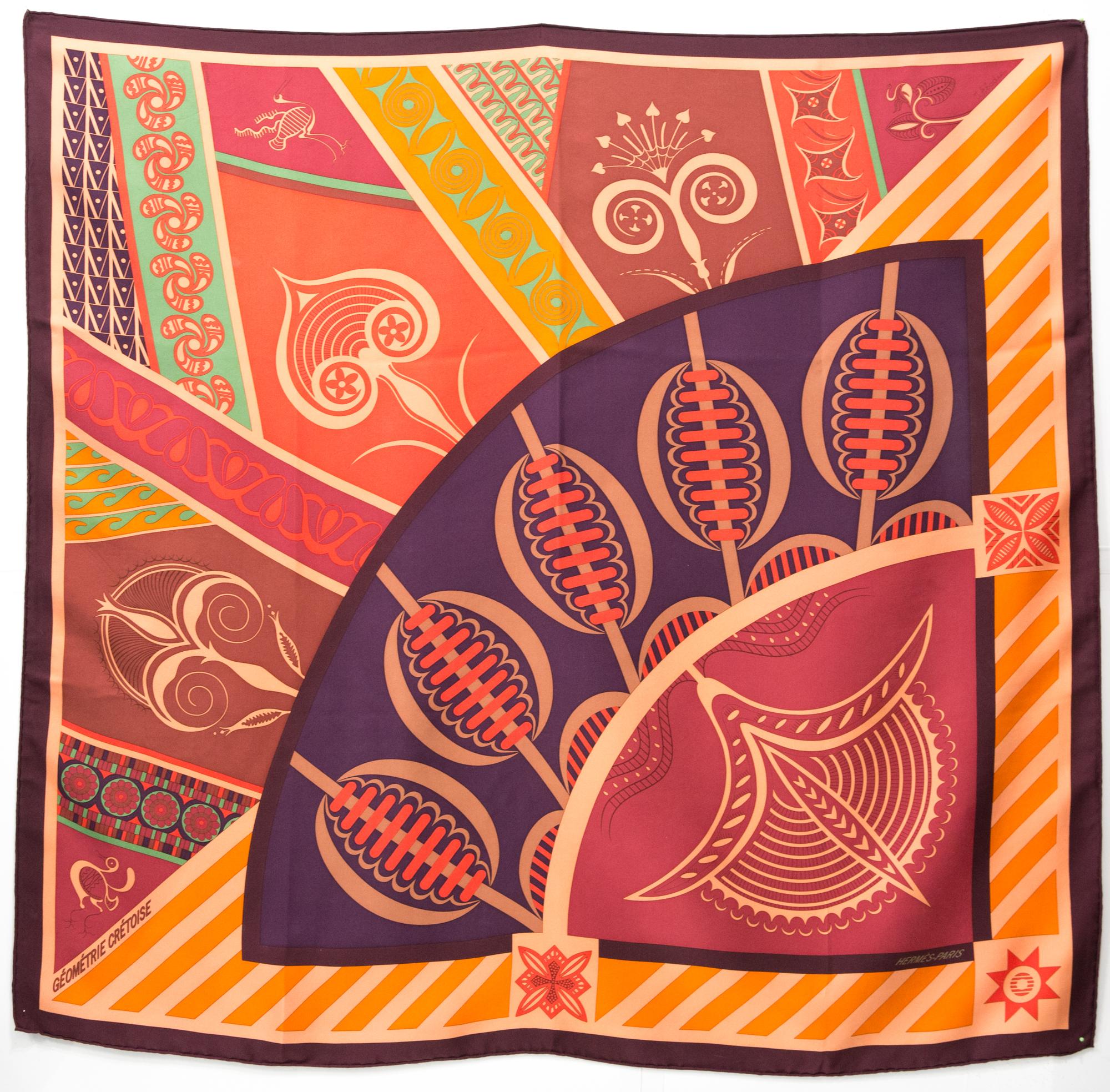 Women's or Men's Hermes Geometrie Cretoise by Julia Abadie Silk Scarf For Sale