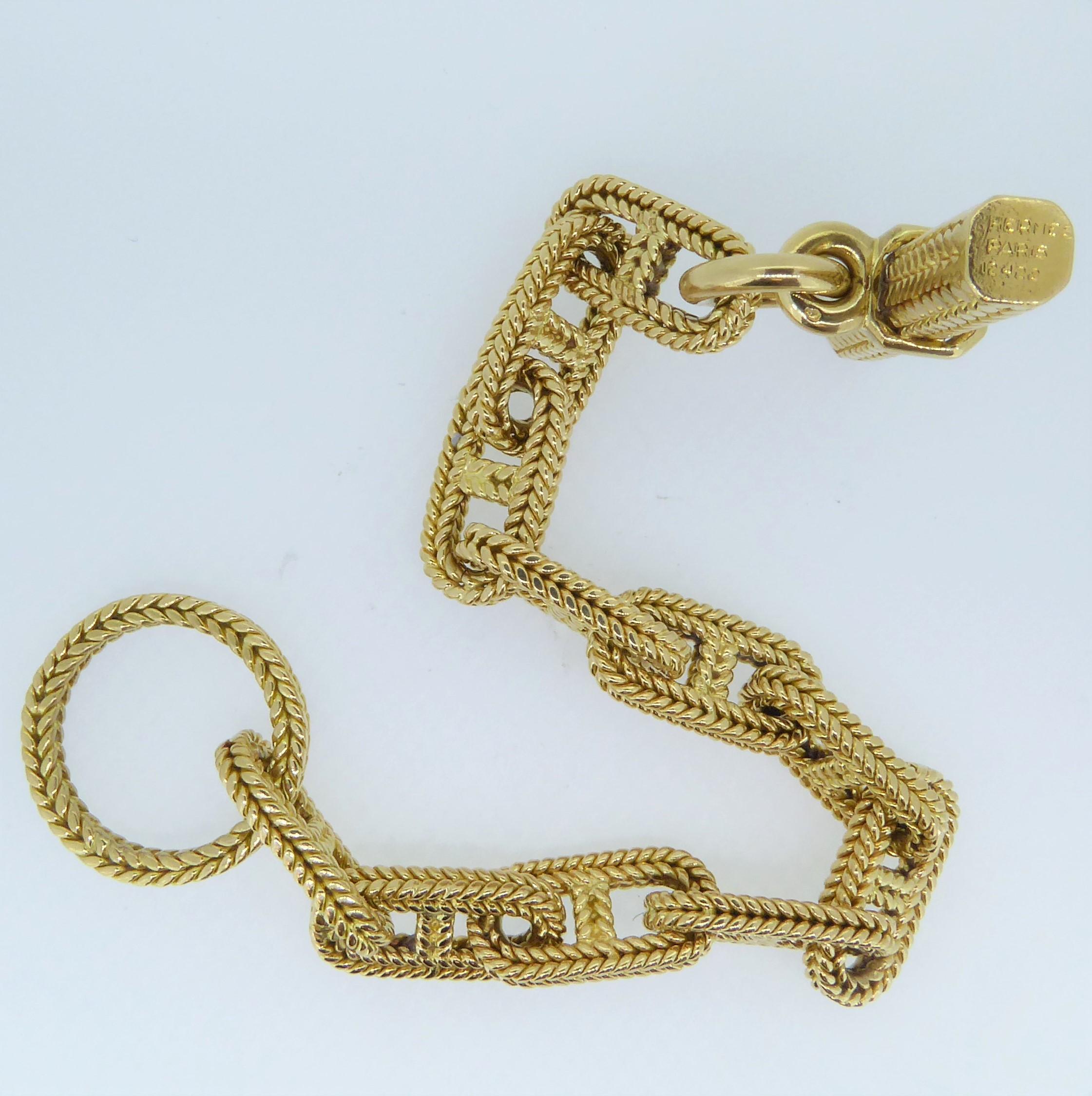 Hermes George L'Enfant Chain d'Ancre 18 Carat Yellow Gold Bracelet. Circa 1960s. Stamped 