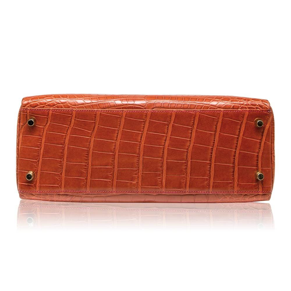 Hermès Geranium Matte Alligator 32cm Kelly Retourne Bag In Good Condition In London, GB