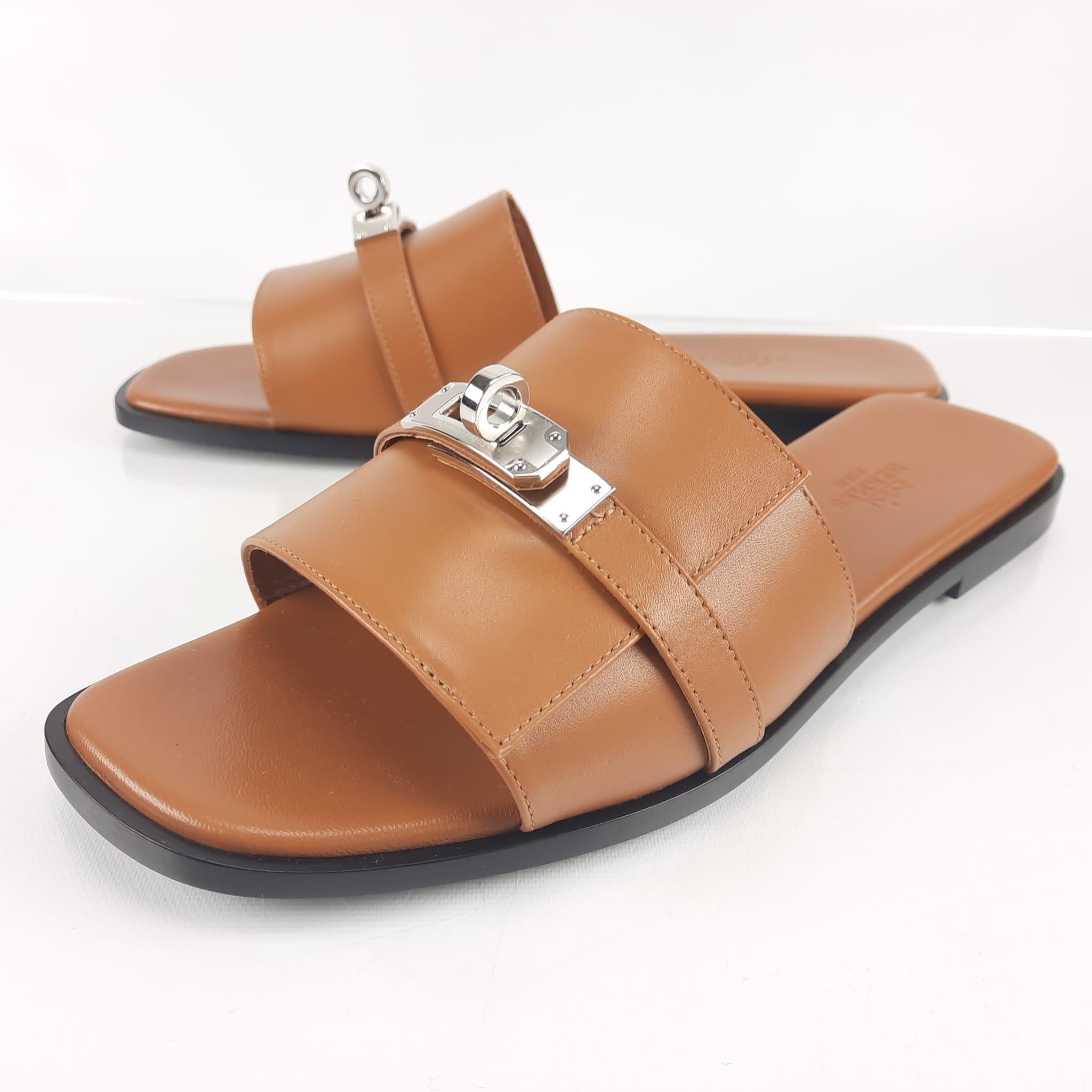 Hermes Giulia sandal Naturel Calfskin Leather Size 38 EU In New Condition In Nicosia, CY