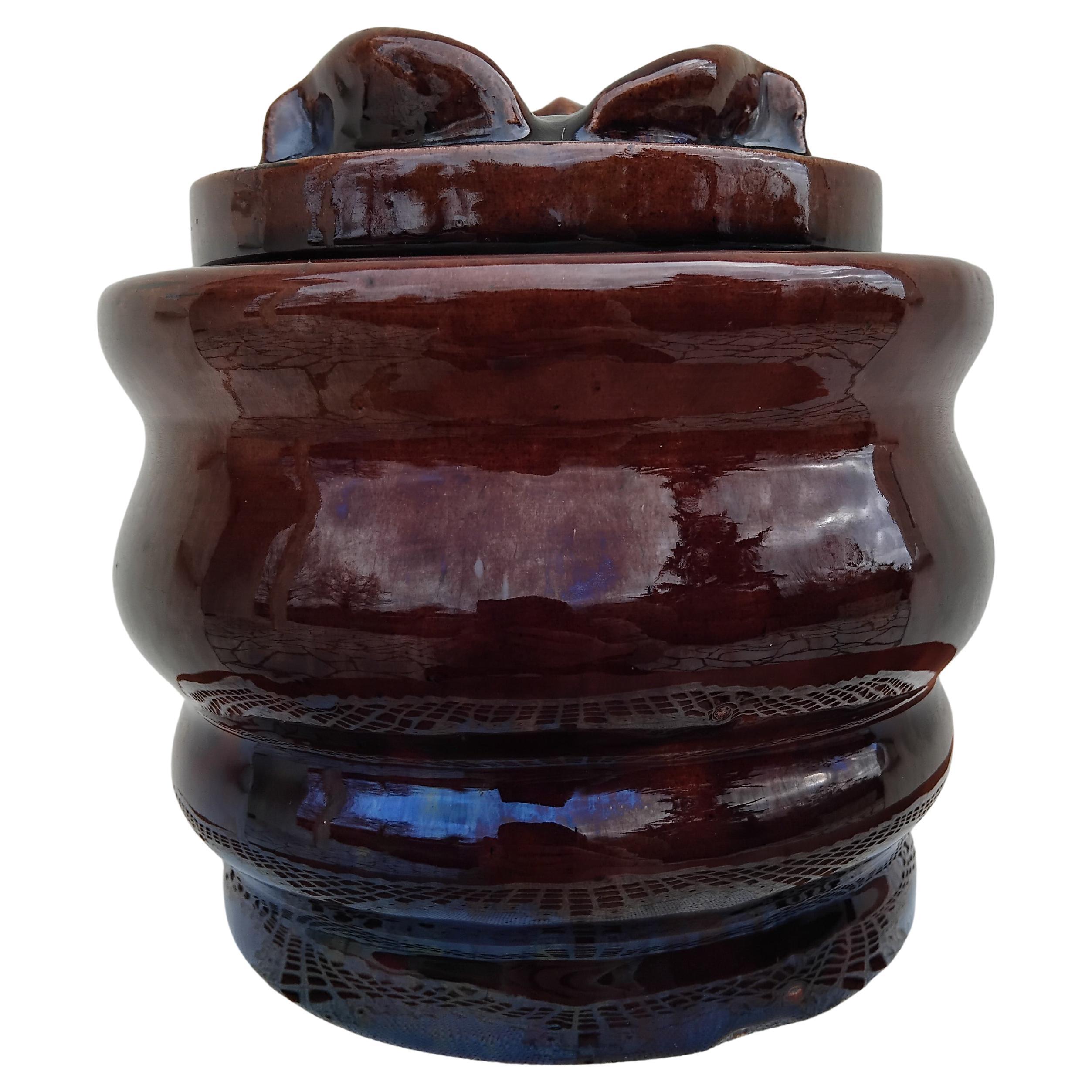 Vaso in terracotta smaltata di Hermès con coperchio a testa di cervo in vendita 1