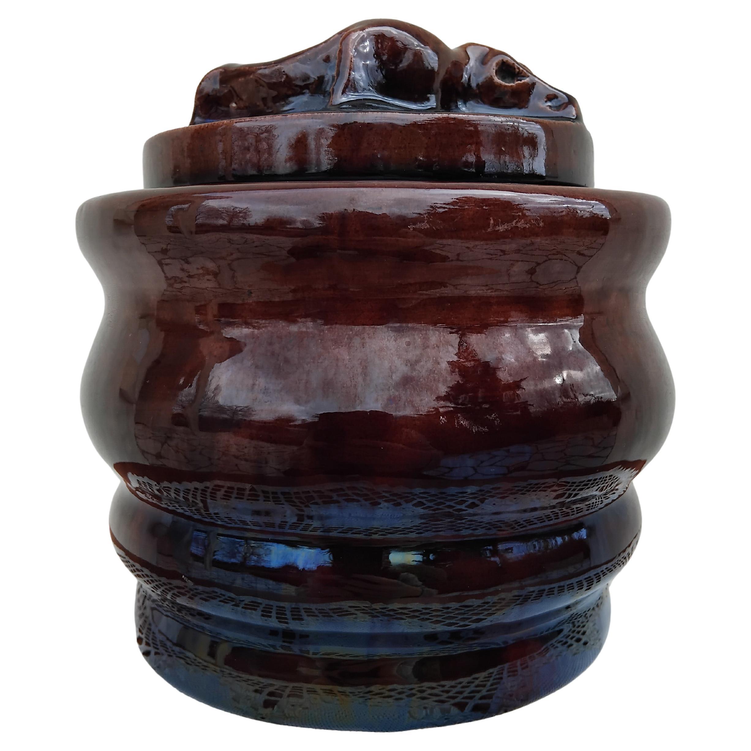 Vaso in terracotta smaltata di Hermès con coperchio a testa di cervo in vendita 3