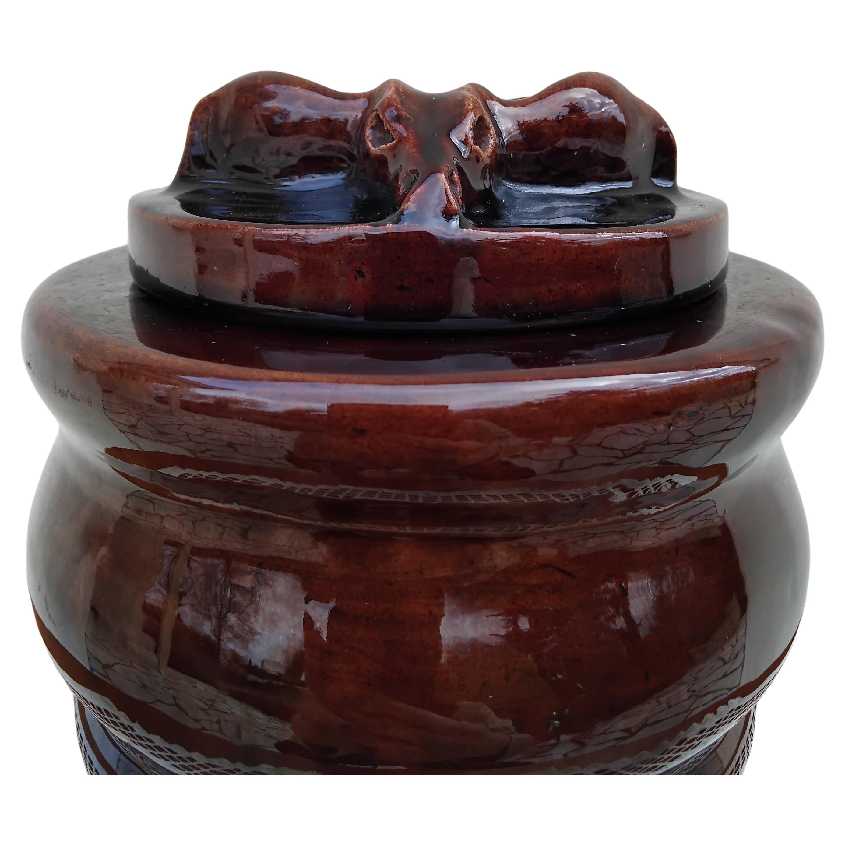 Vaso in terracotta smaltata di Hermès con coperchio a testa di cervo in vendita 5