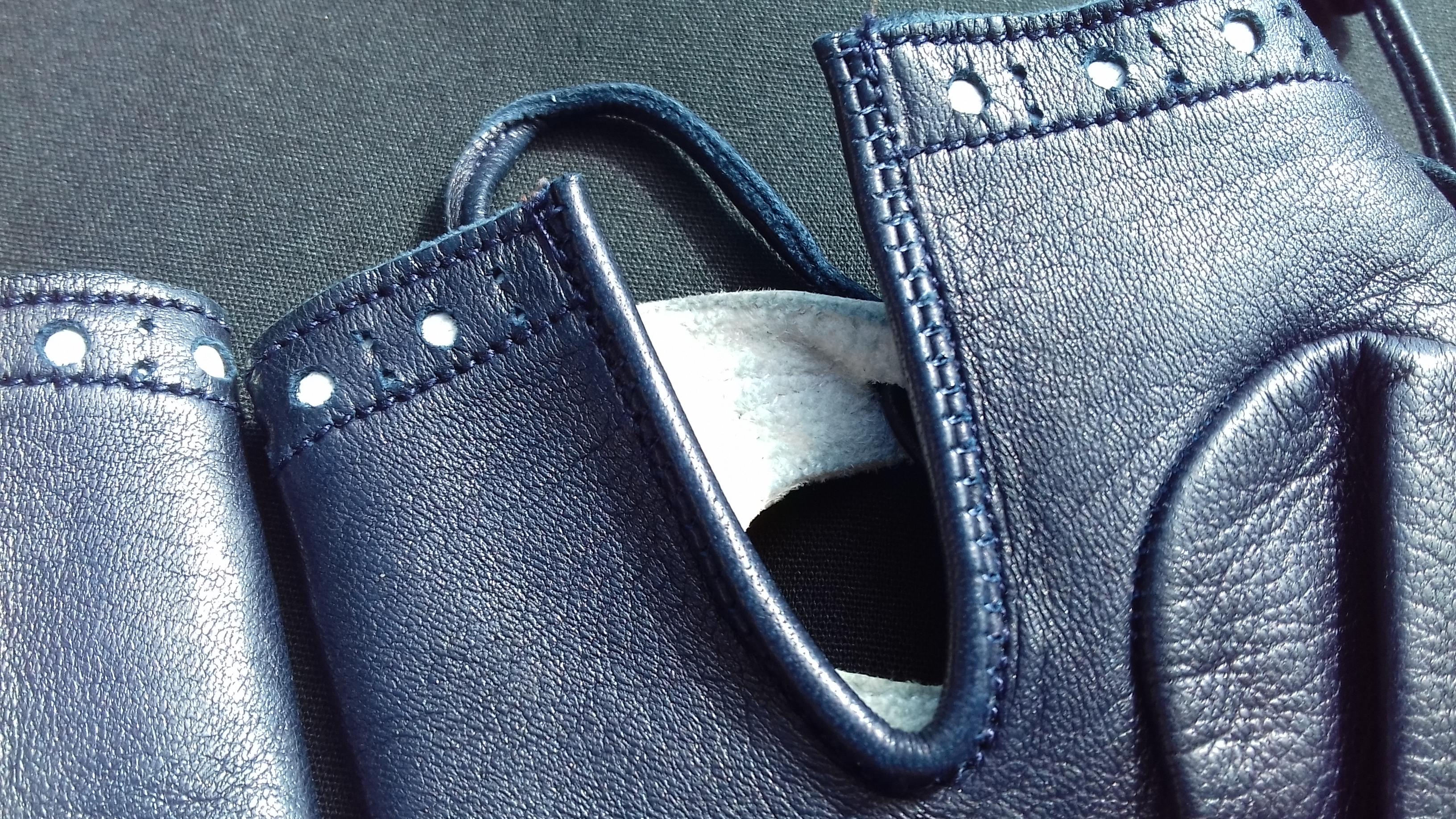 Hermès Gloves Dark Blue and White Leather Gloves Ghillies Size 6/7 4