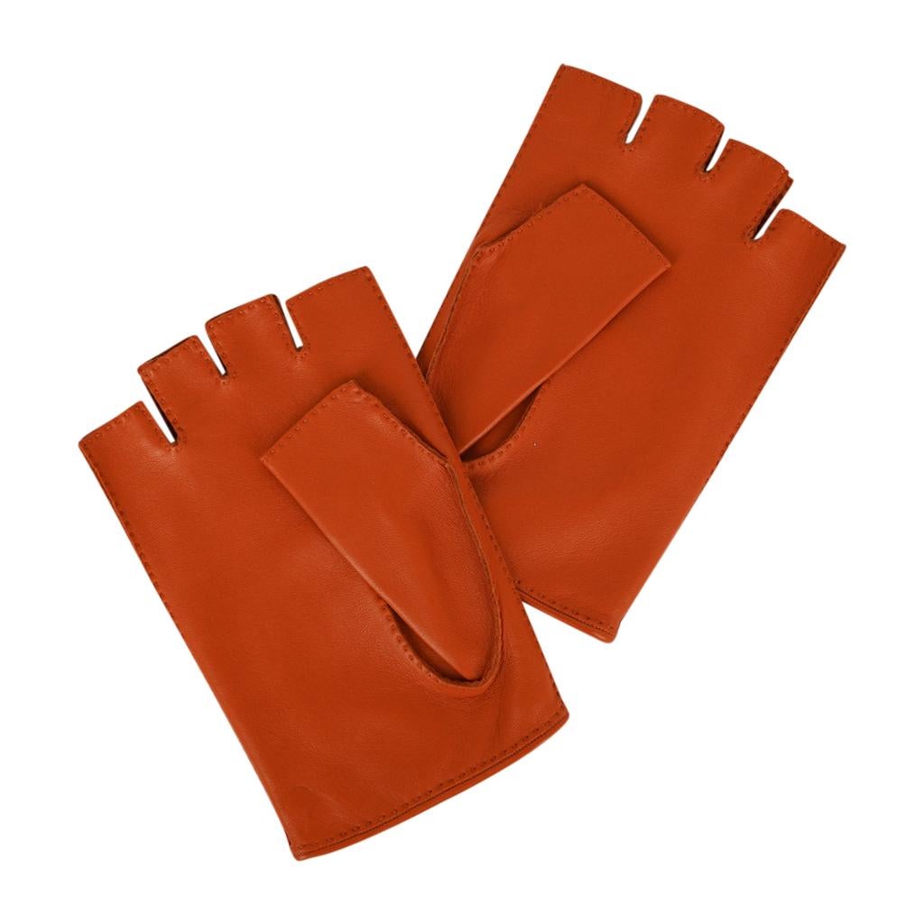 Hermes Handschuhe Orange Clou De Selle Driving Kidskin / Lammfell Leder Neu im Angebot 4