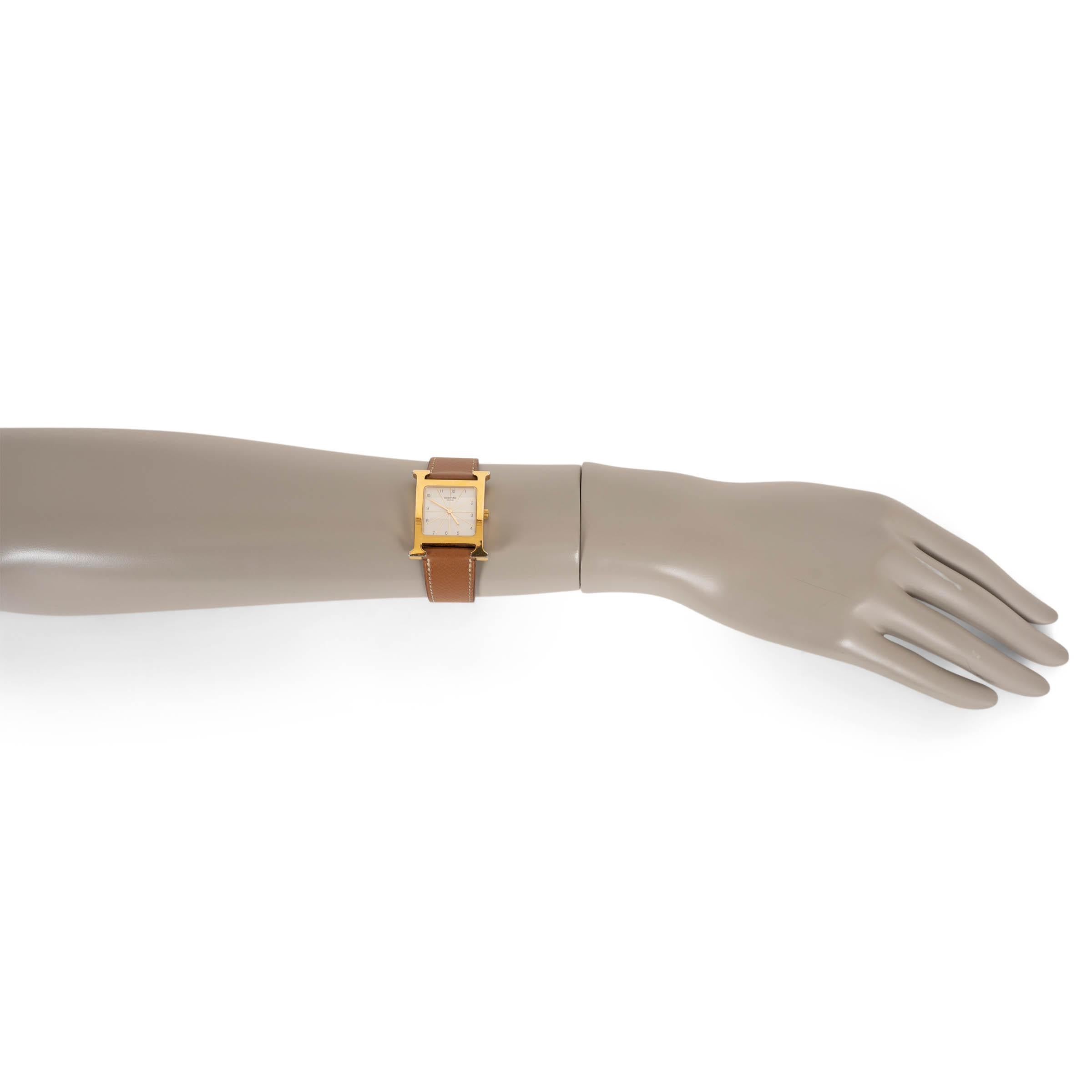 Hermes oro 1997 H HEURE MEDIUM 30MM Orologio Oro Epsom in vendita 3