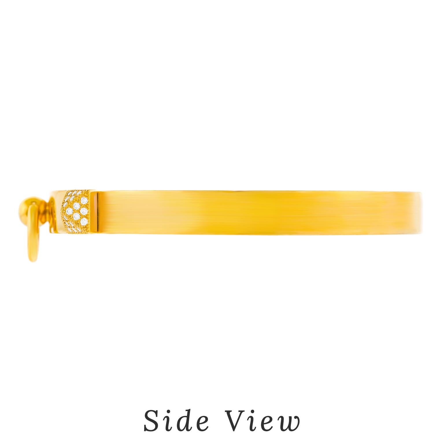 Hermes Gold and Diamond Collier De Chien Bracelet Size Large For Sale 3