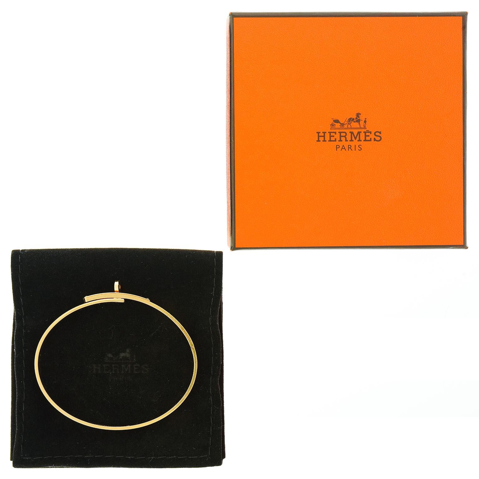 Hermes Gold and Diamond Kelly Bangle Size Large In Excellent Condition In Litchfield, CT