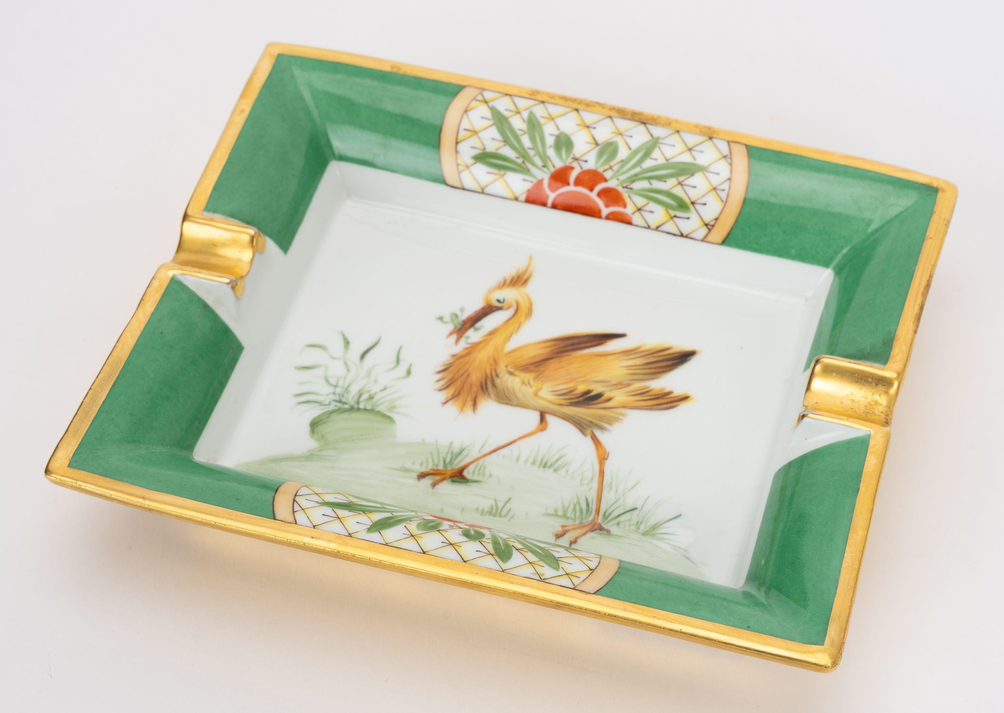 Hermès Gold and Green Bird Porcelain Ashtray In Excellent Condition In West Hollywood, CA