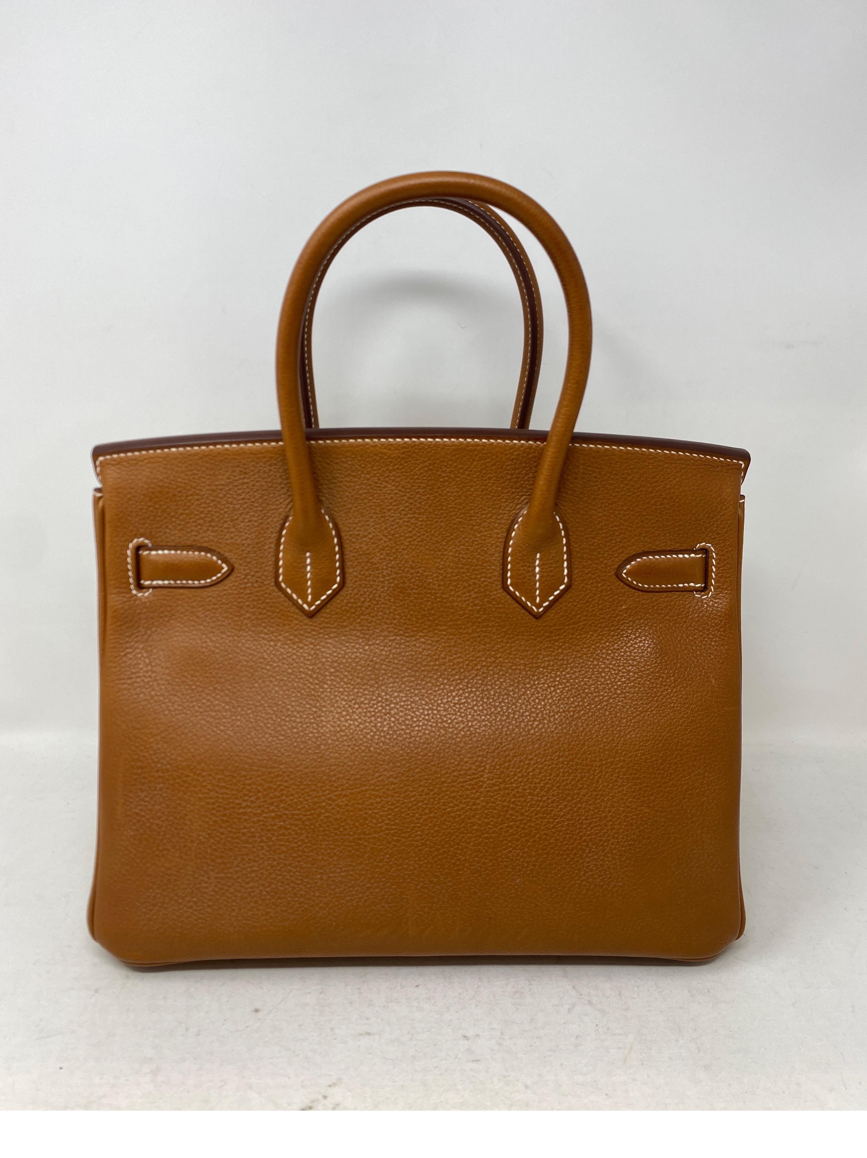 Hermes Gold Birkin 30 Barenia Fauborg Bag  In Good Condition In Athens, GA