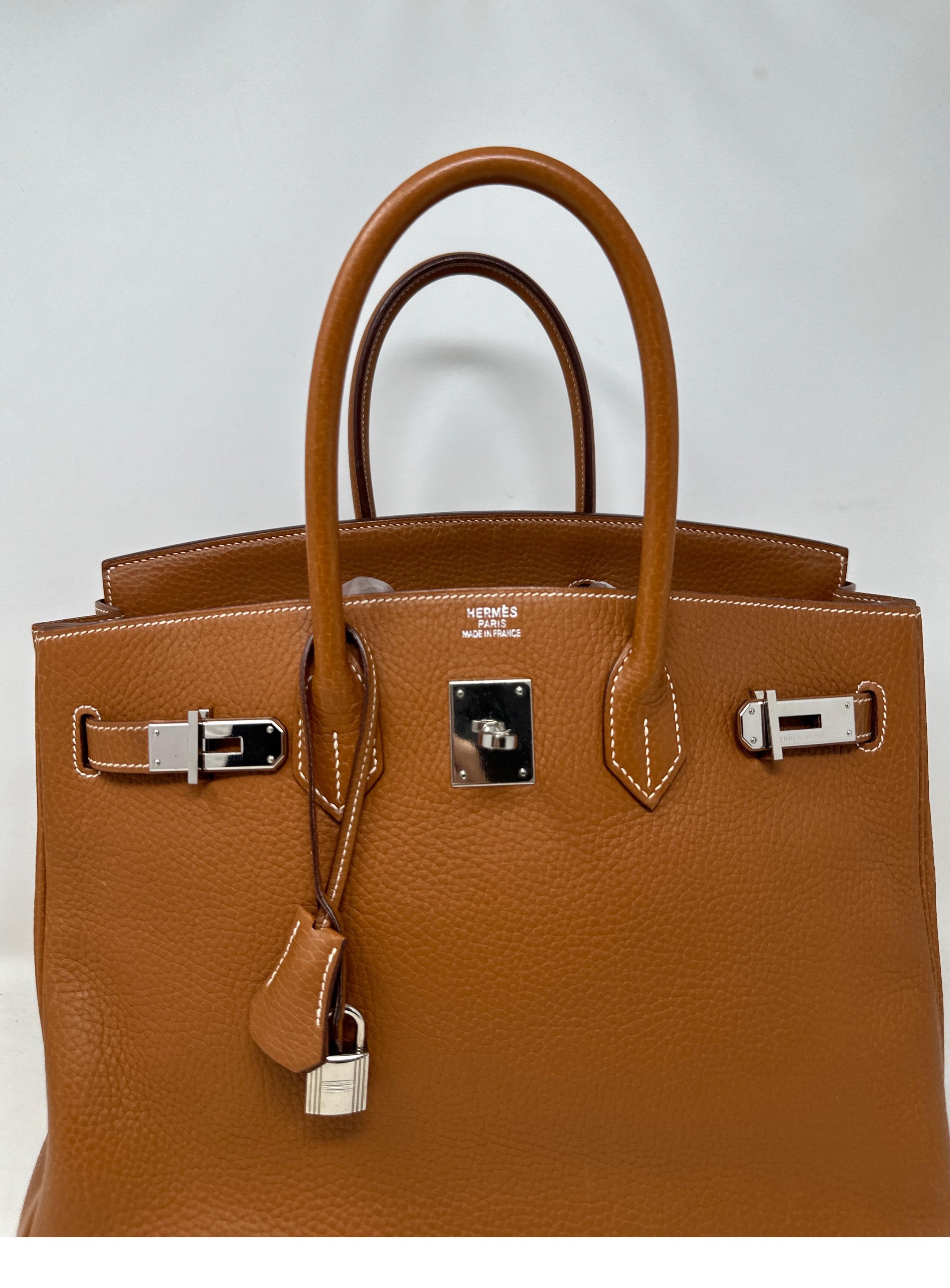 Hermes Gold Birkin 35 Bag  In Excellent Condition In Athens, GA