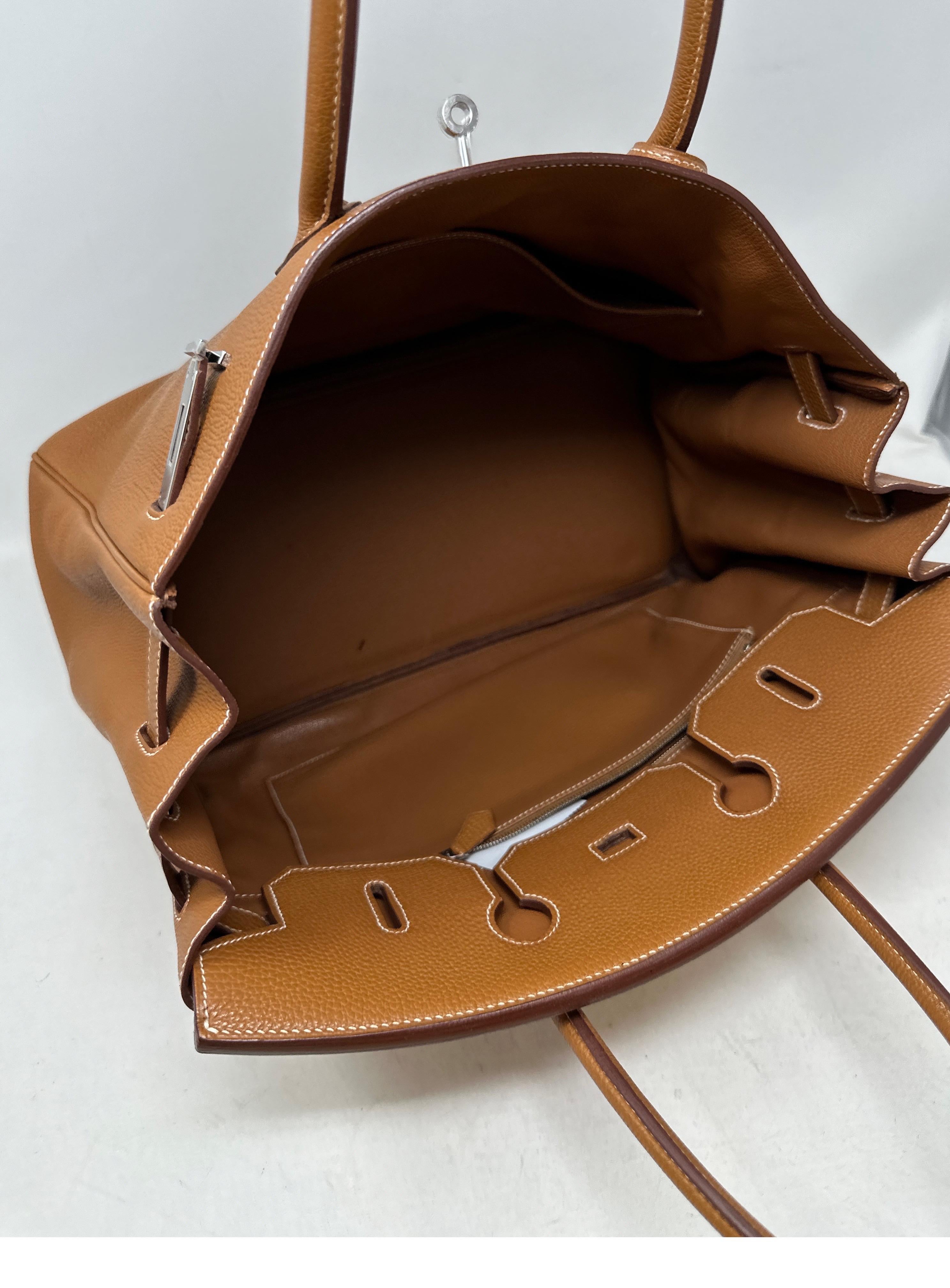Hermes Gold Birkin 35 Bag 3