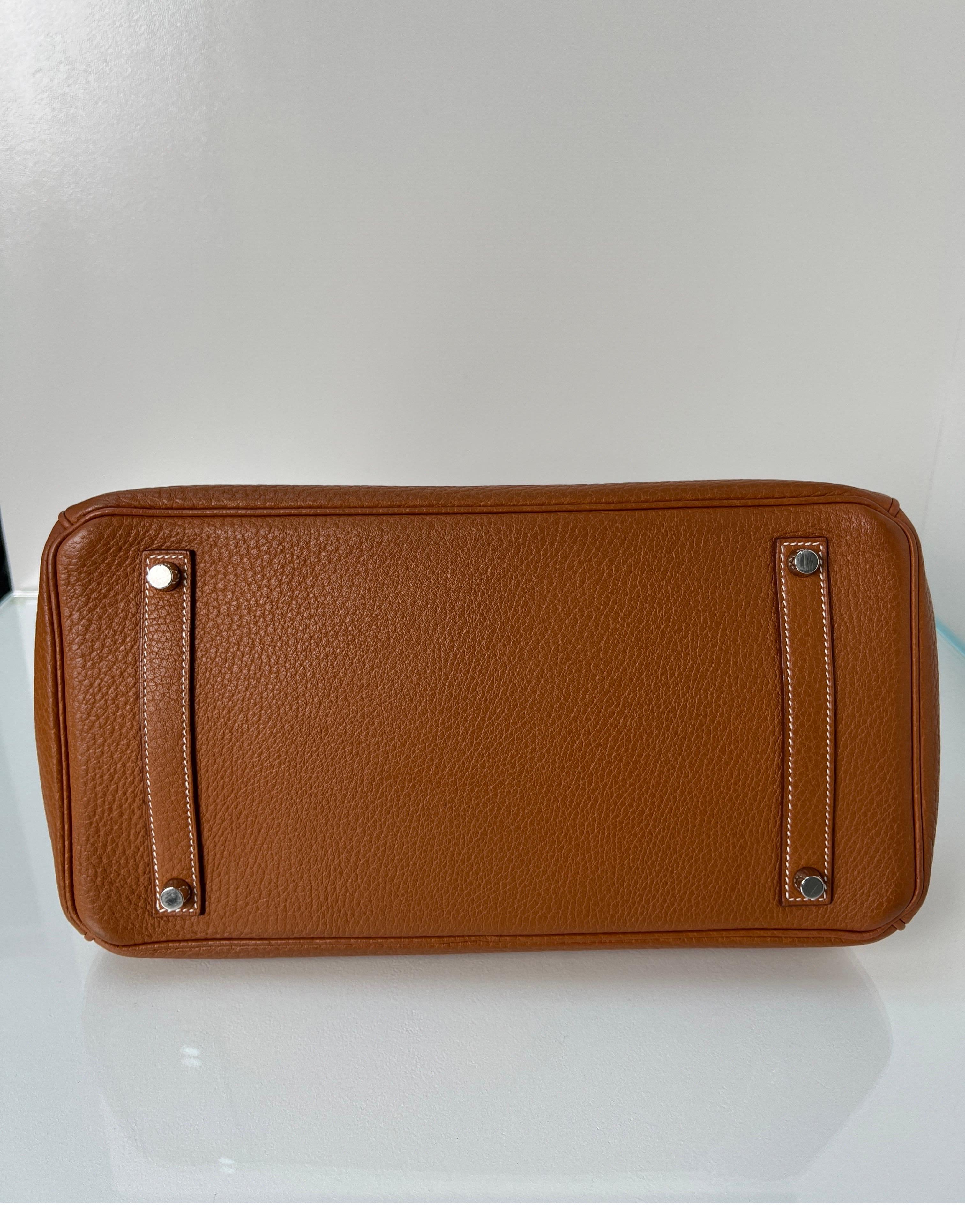 Hermes Gold Birkin 35 Bag 3