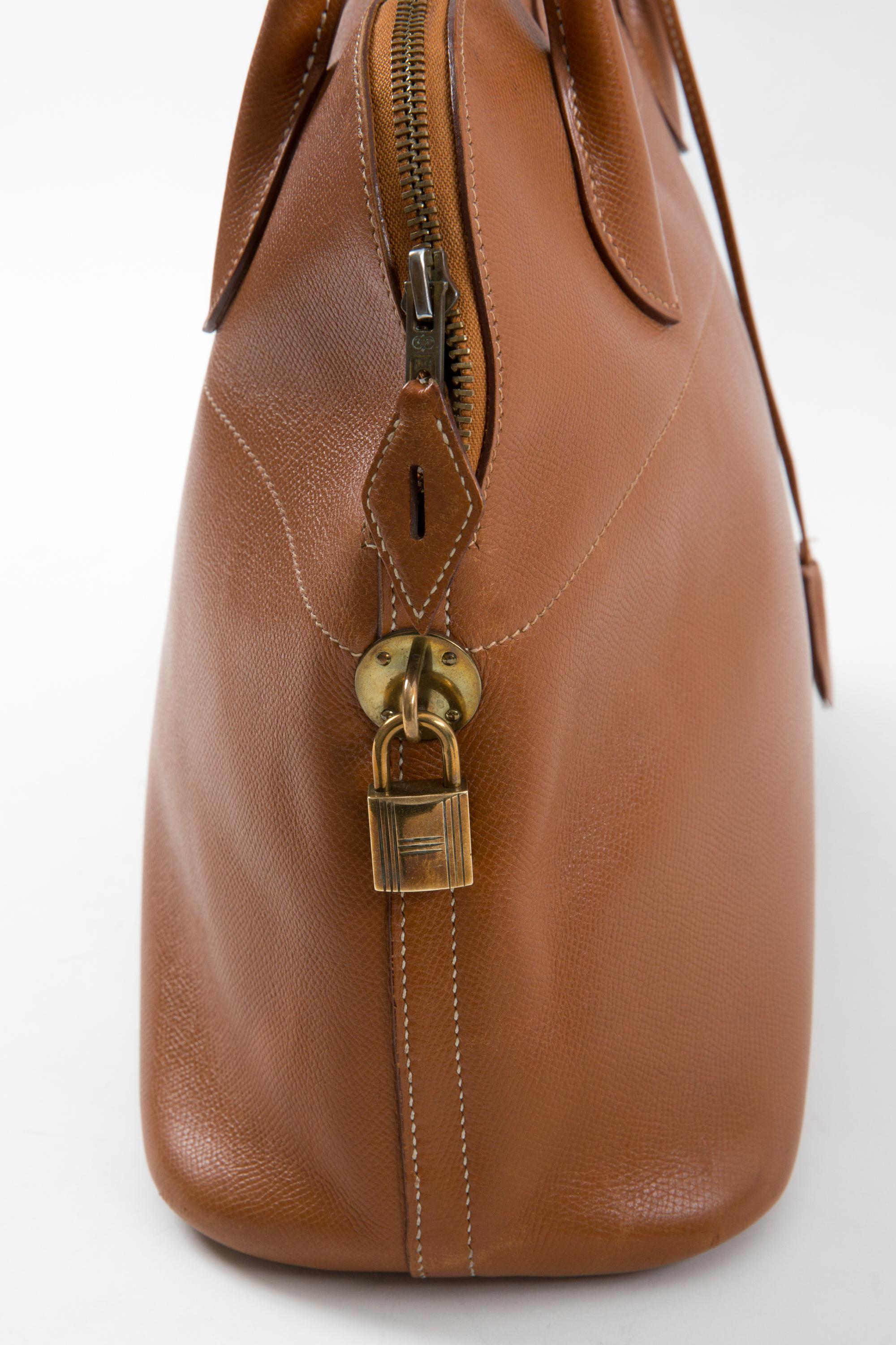 Brown Hermes Gold Bolide 35”Courchevel Leather Handbag For Sale