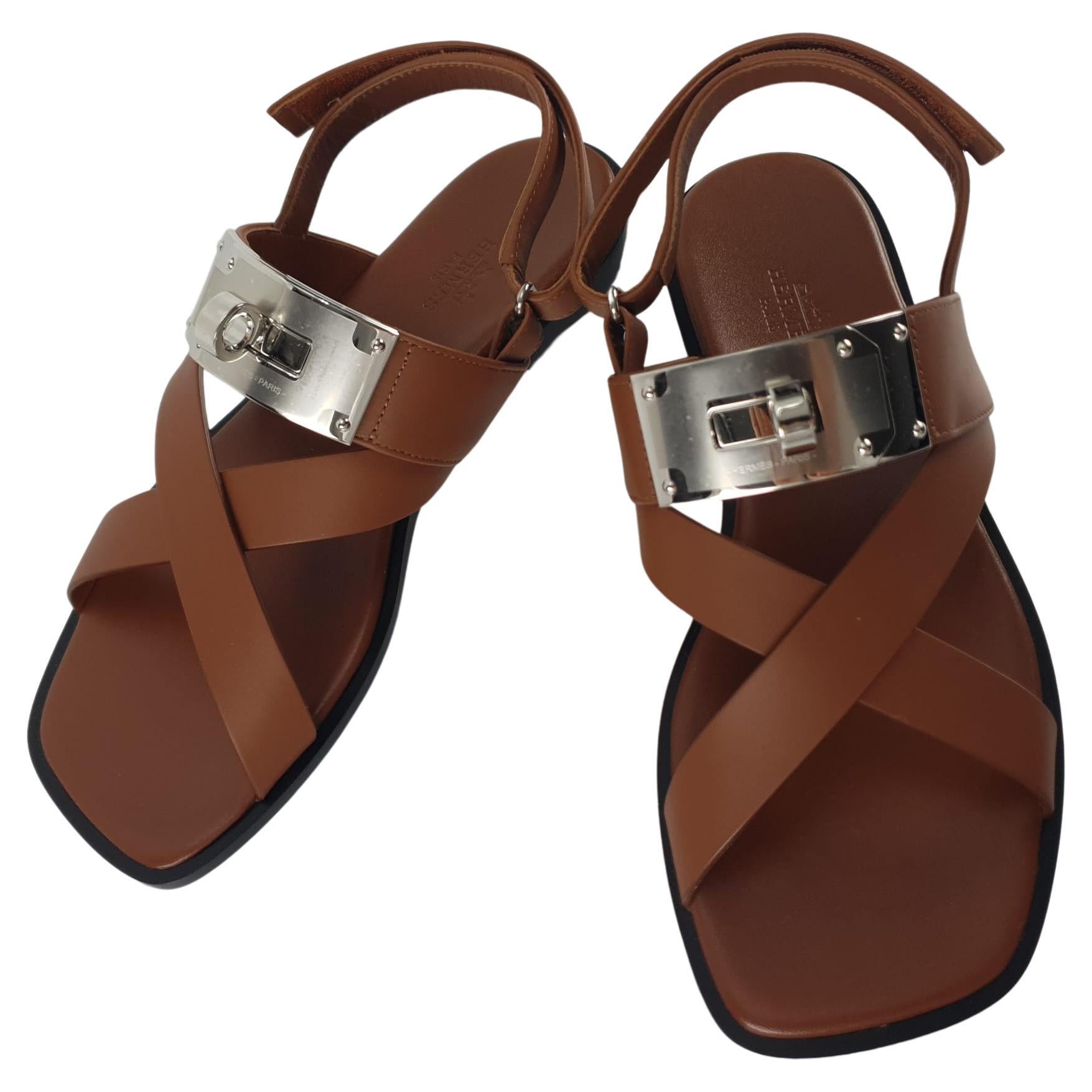 Hermes Gold calfskin Size 37 Ines sandal For Sale