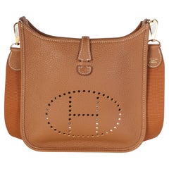 Hermès Gold Clemence Poche III Evelyne 23 GHW