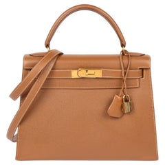 Hermès Gold Courchevel Leather Vintage Kelly 28cm Sellier