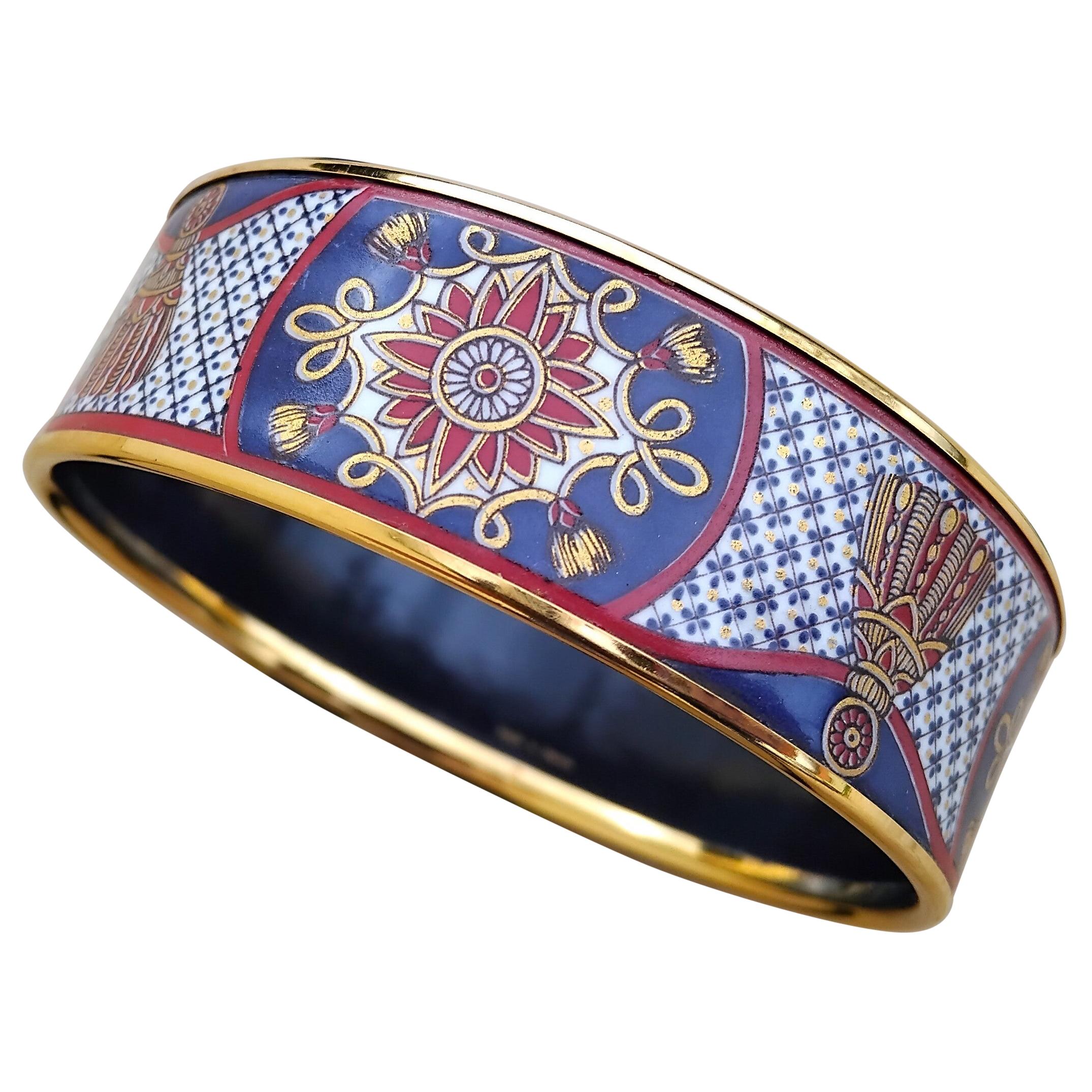 Hermès Gold-Emaille-Armband Quasten Passementerie S. 70 im Angebot 4