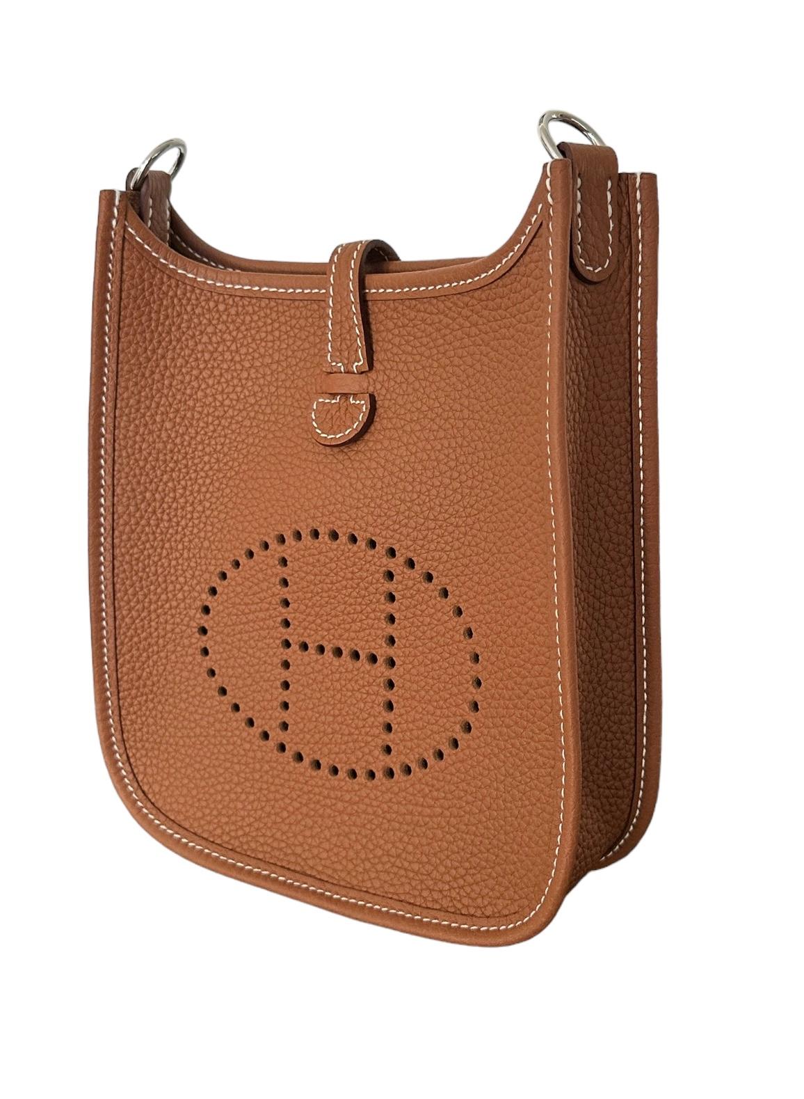 Hermès Gold Evelyne 16 TPM Bag AMAZONE Limited Edition Strap In New Condition In West Chester, PA
