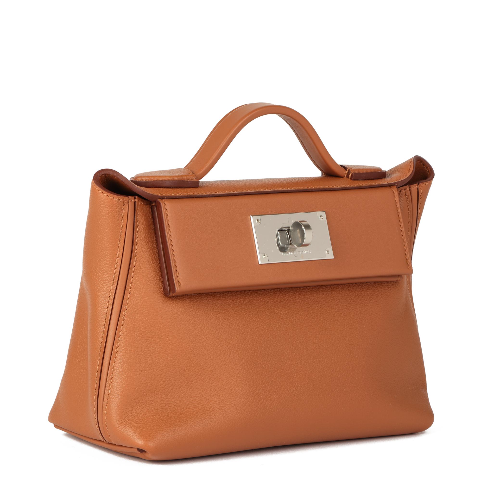 Hermès Gold Evercolour Leather & Swift Leather 24/24 21cm

CONDITION NOTES
This item is in unworn condition.

BRAND	Hermès
MODEL	24/24 21cm
AGE	2022
GENDER	Women's
MATERIAL(S)	Evercolour Leather, Swift Leather
COLOUR	Brown
BRAND