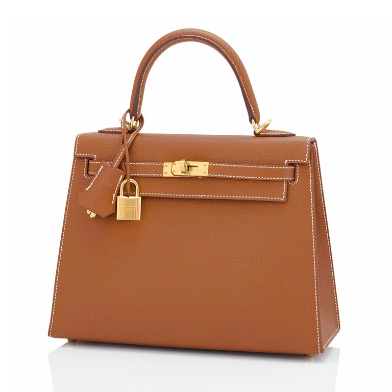 Hermes Gold Kelly 25cm Tan Sellier Handbag Z Stamp, 2021 MOST WANTED In New Condition For Sale In New York, NY